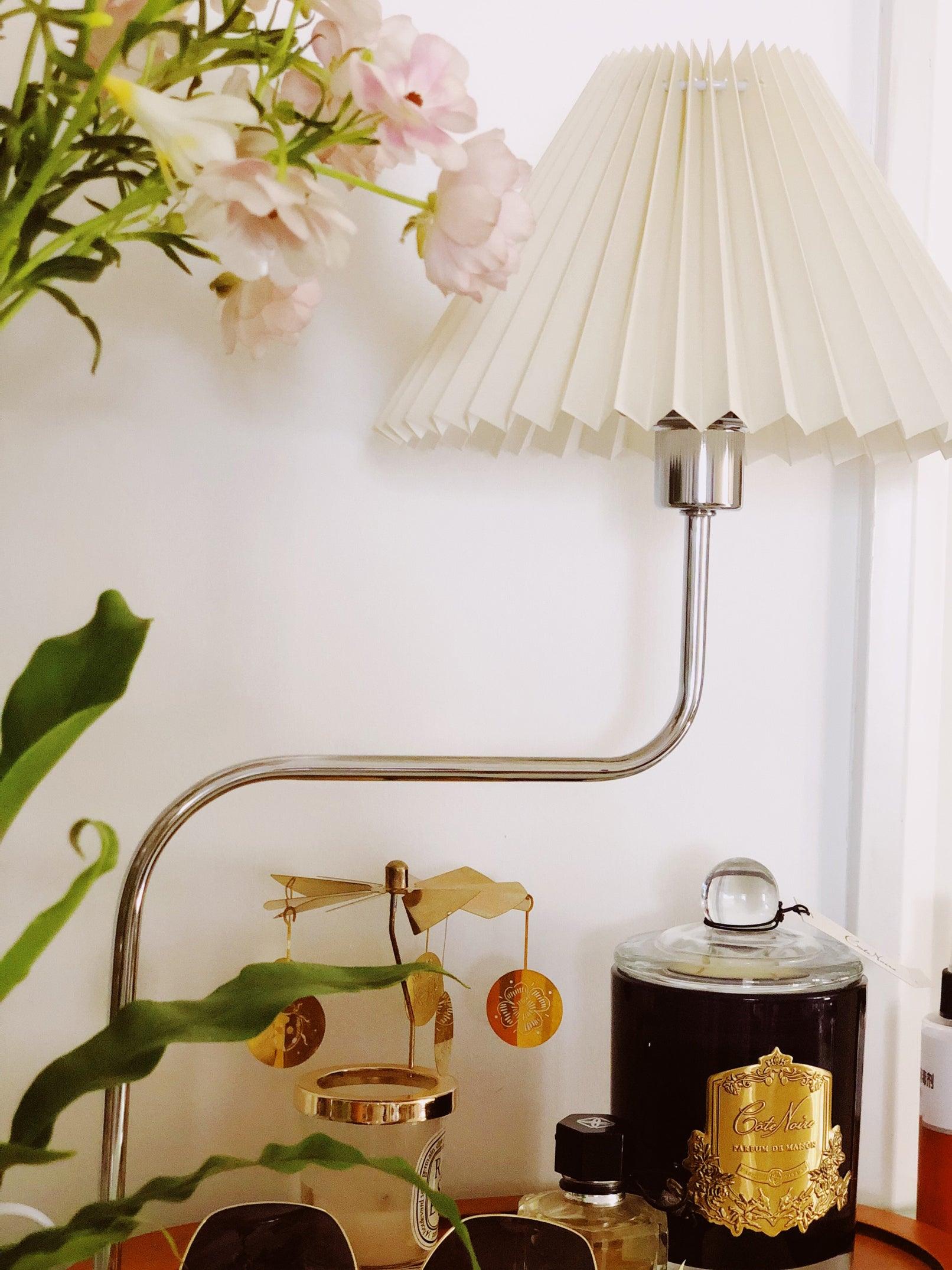 Ornelle Wood Fabric Artistic Table Lamp - Letslighting