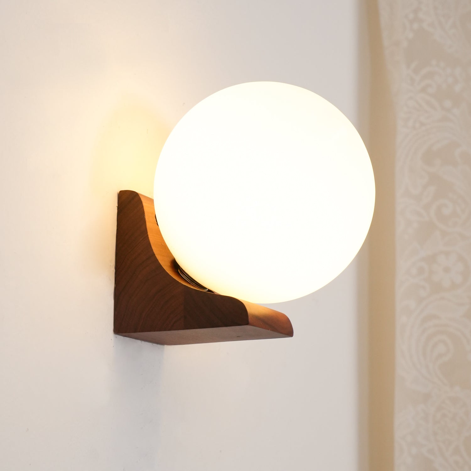 Icarara Modern Minimalist Orb Wood Glass Wall Lamp - Letslighting