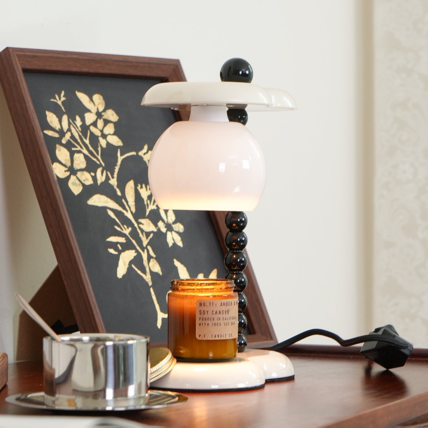 Viloce Resin Traditional Table Lamp - Letslighting