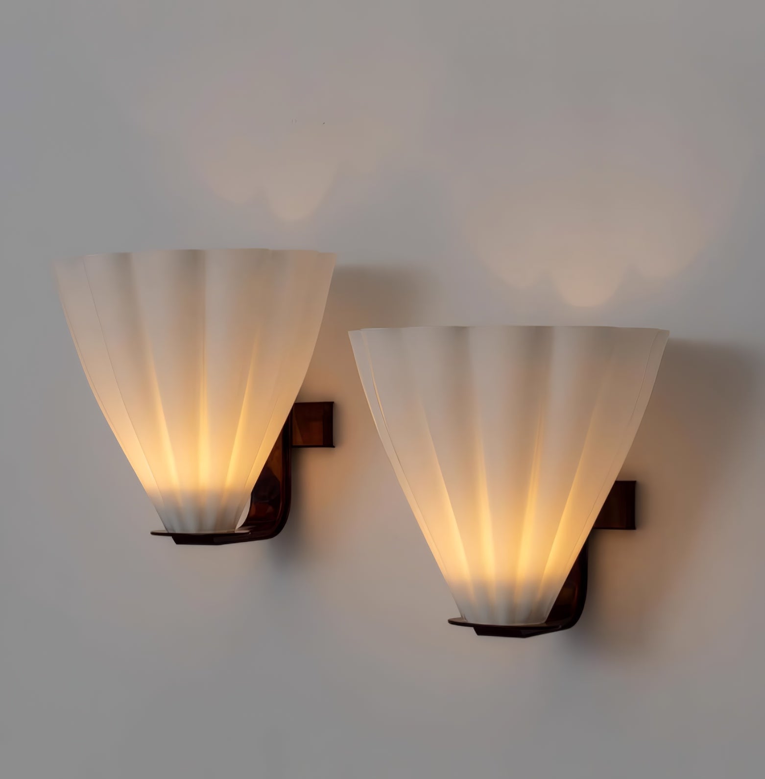 Fan Shaped Glass Wall Sconce - Letslighting