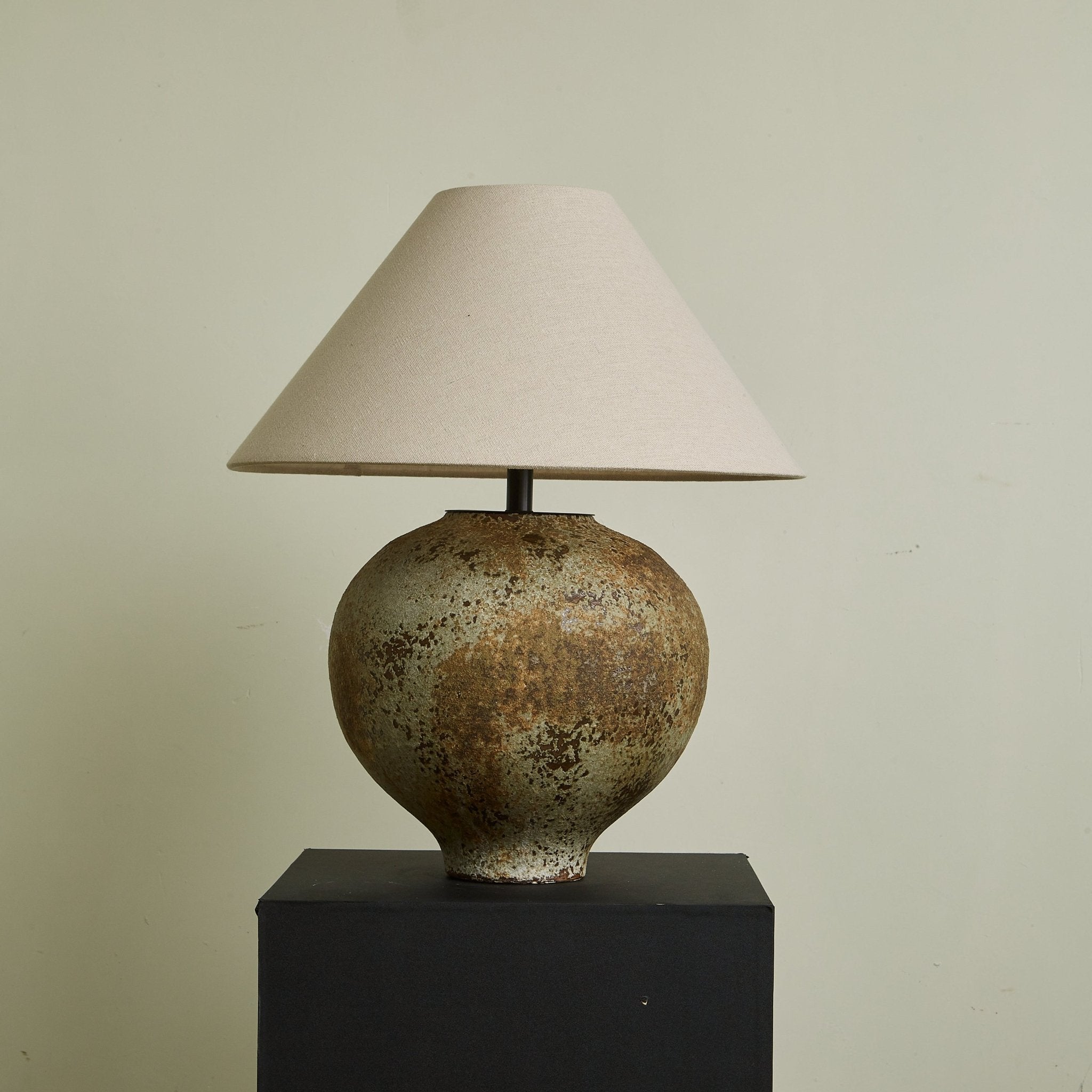 Logan Modern Ceramics Table Lamp - Letslighting