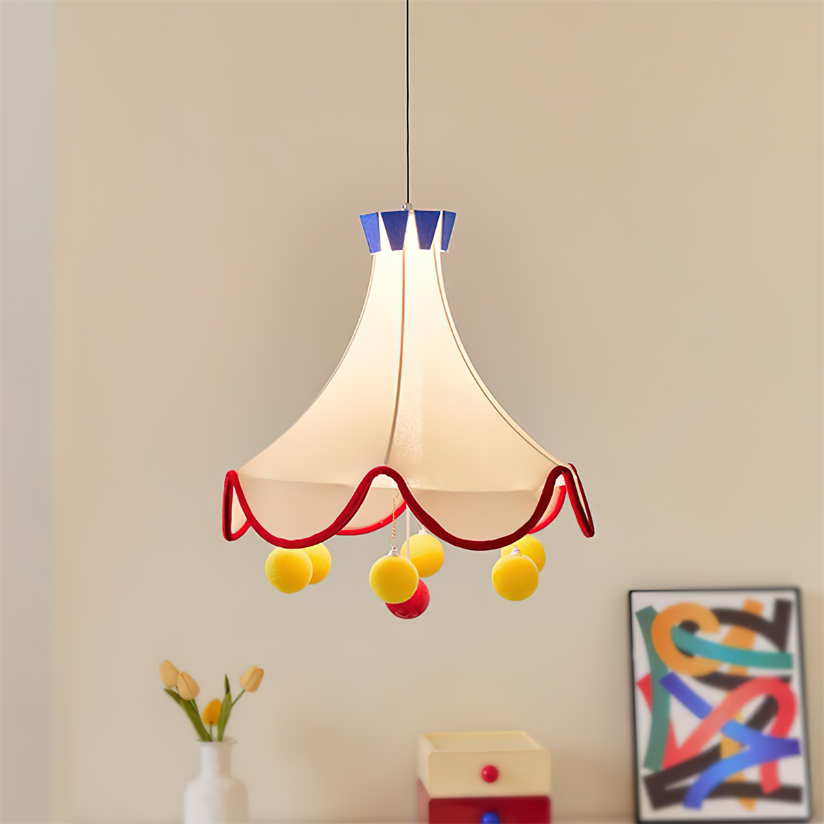 Finaflor Pendant Lamp Scalloped Pom-Pom - Letslighting