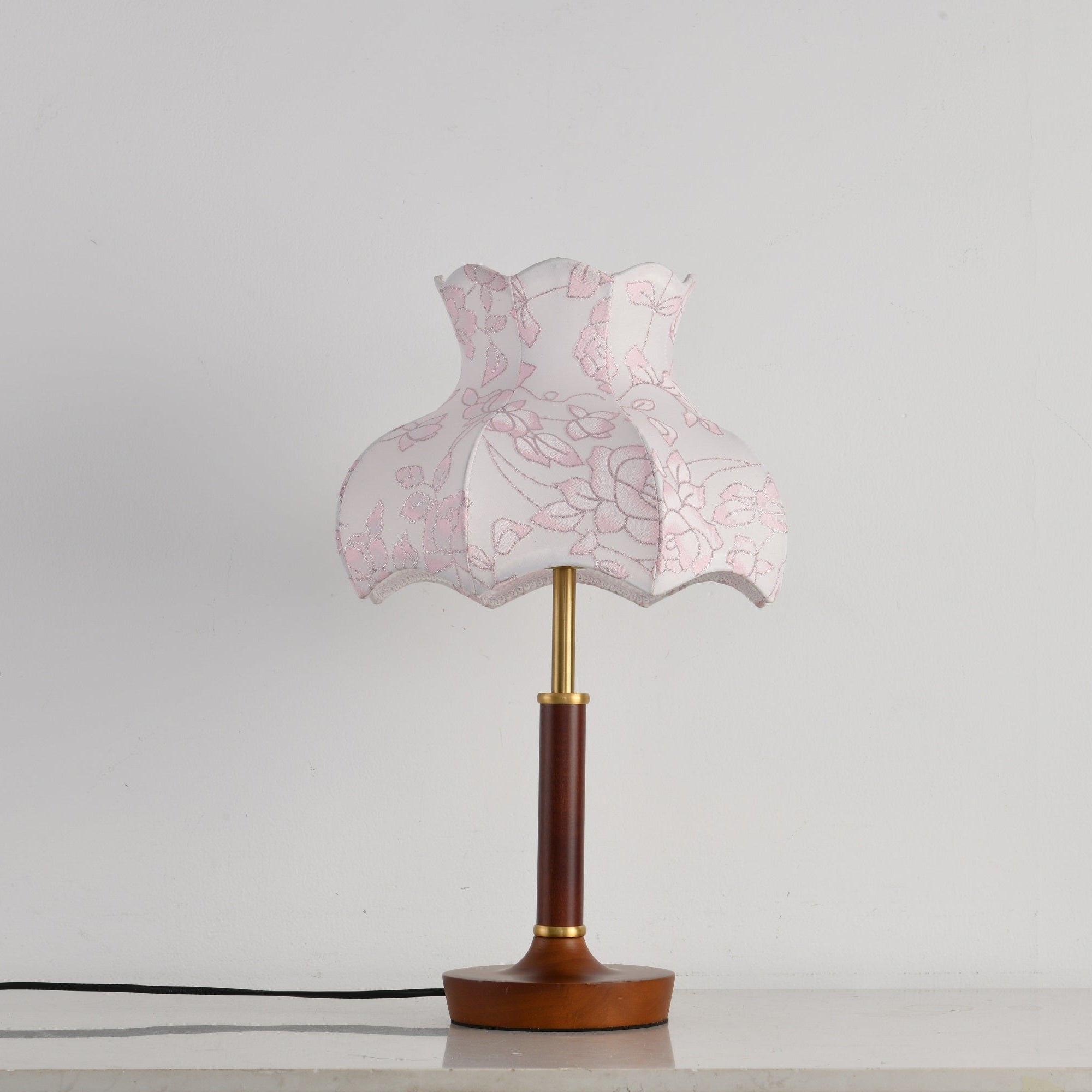 Naomi Vintage Table Lamp - Letslighting