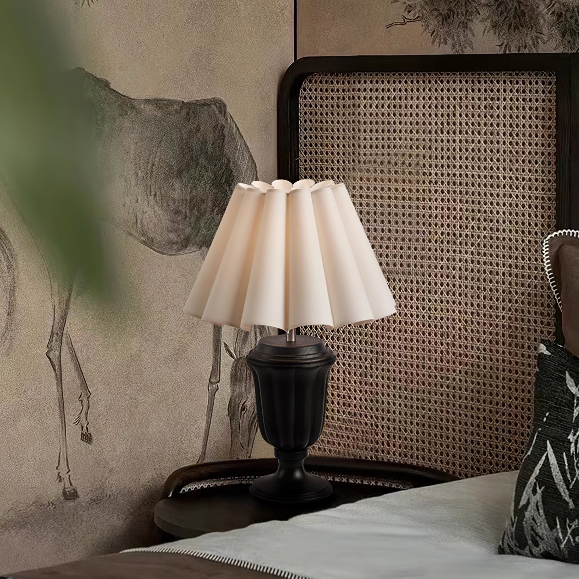 Vireo Wood & Fabric Table Lamp - Letslighting