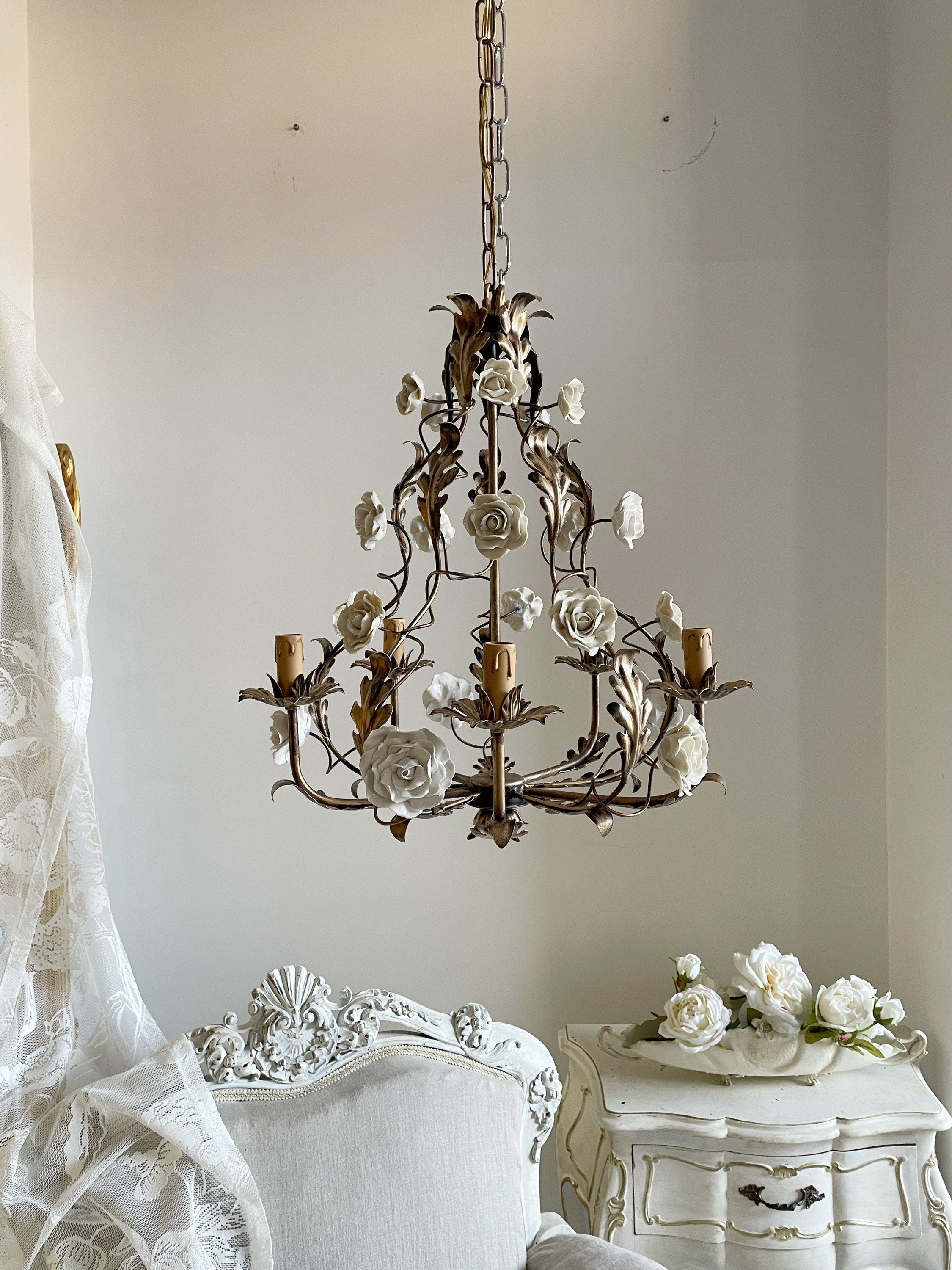 Araeyra Postmodern Luxury Rose Ceramic Chandelier - Letslighting