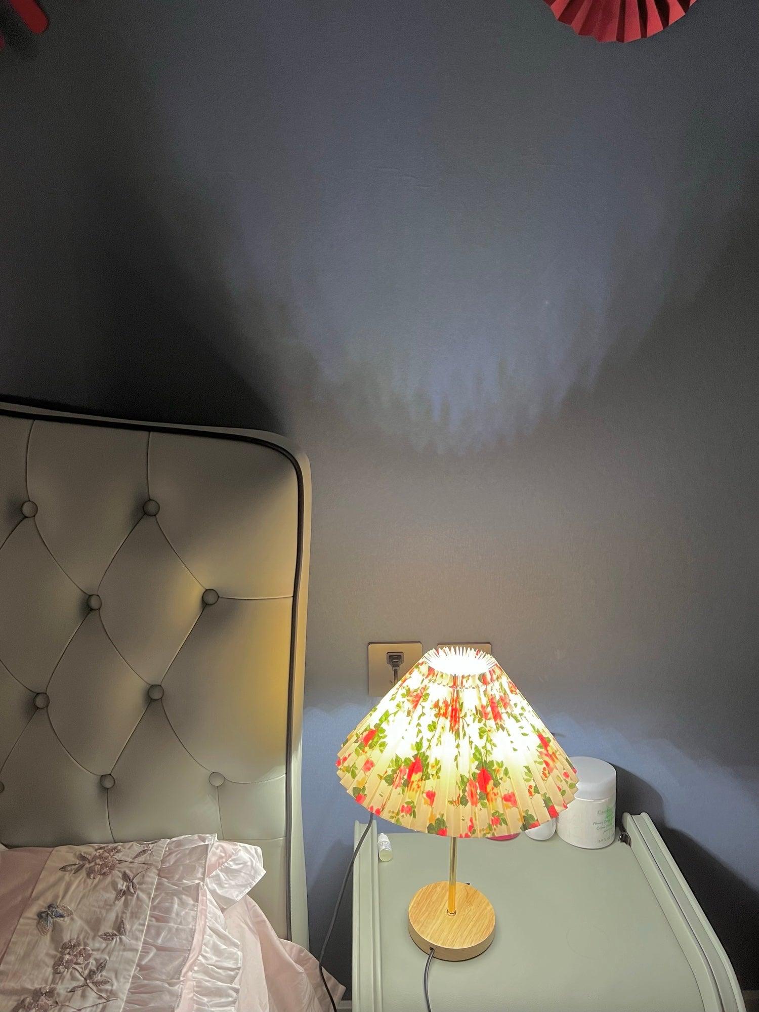 Zevelyra Fabric Table Lamp - Letslighting