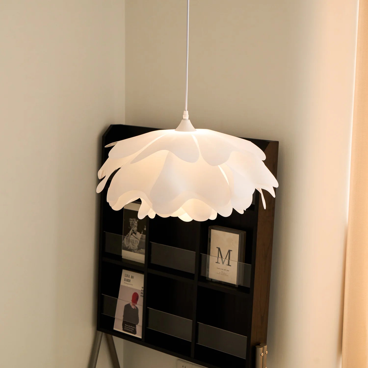 Bella White Flower Shaped Pendant Light - Letslighting
