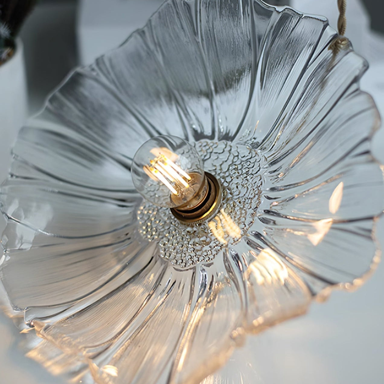 Aria Flower Glass Hanging Pendant Light Hardwire / Plug
