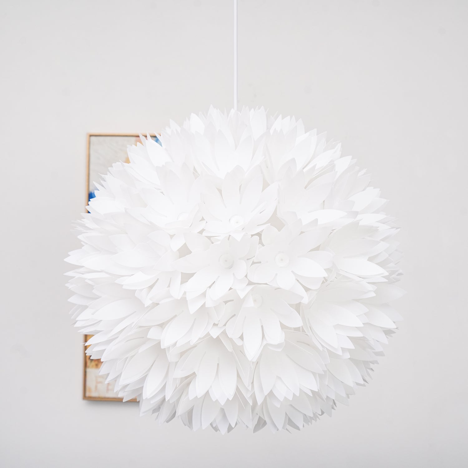 Celaeisra Nordic Art Flowers Ball Pendant Light - Letslighting