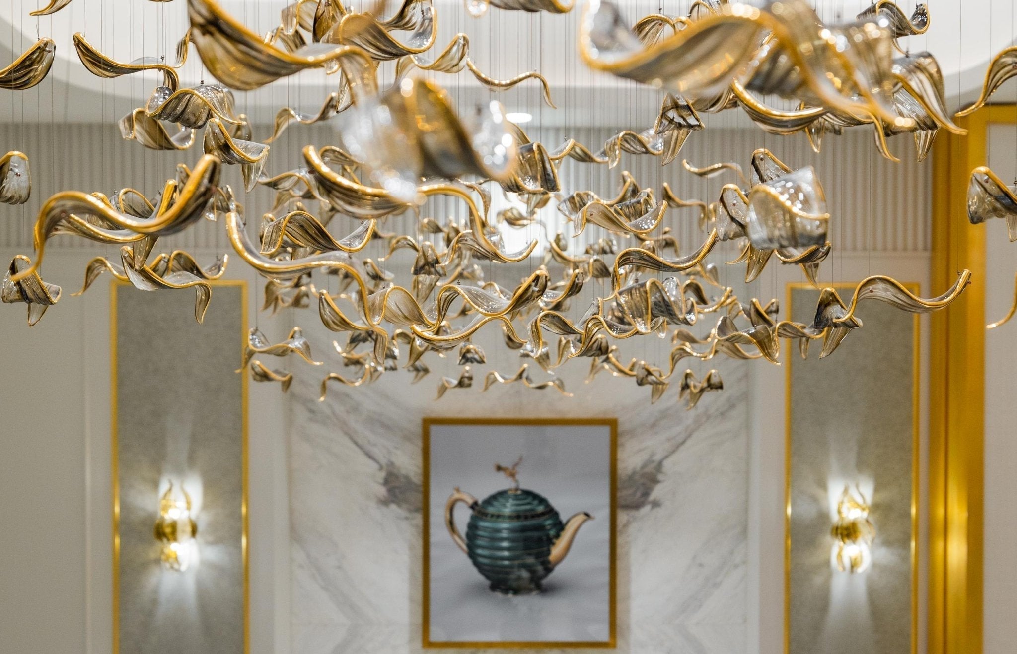 Lustra Chandelier Cascading Leaf Luxe - Letslighting