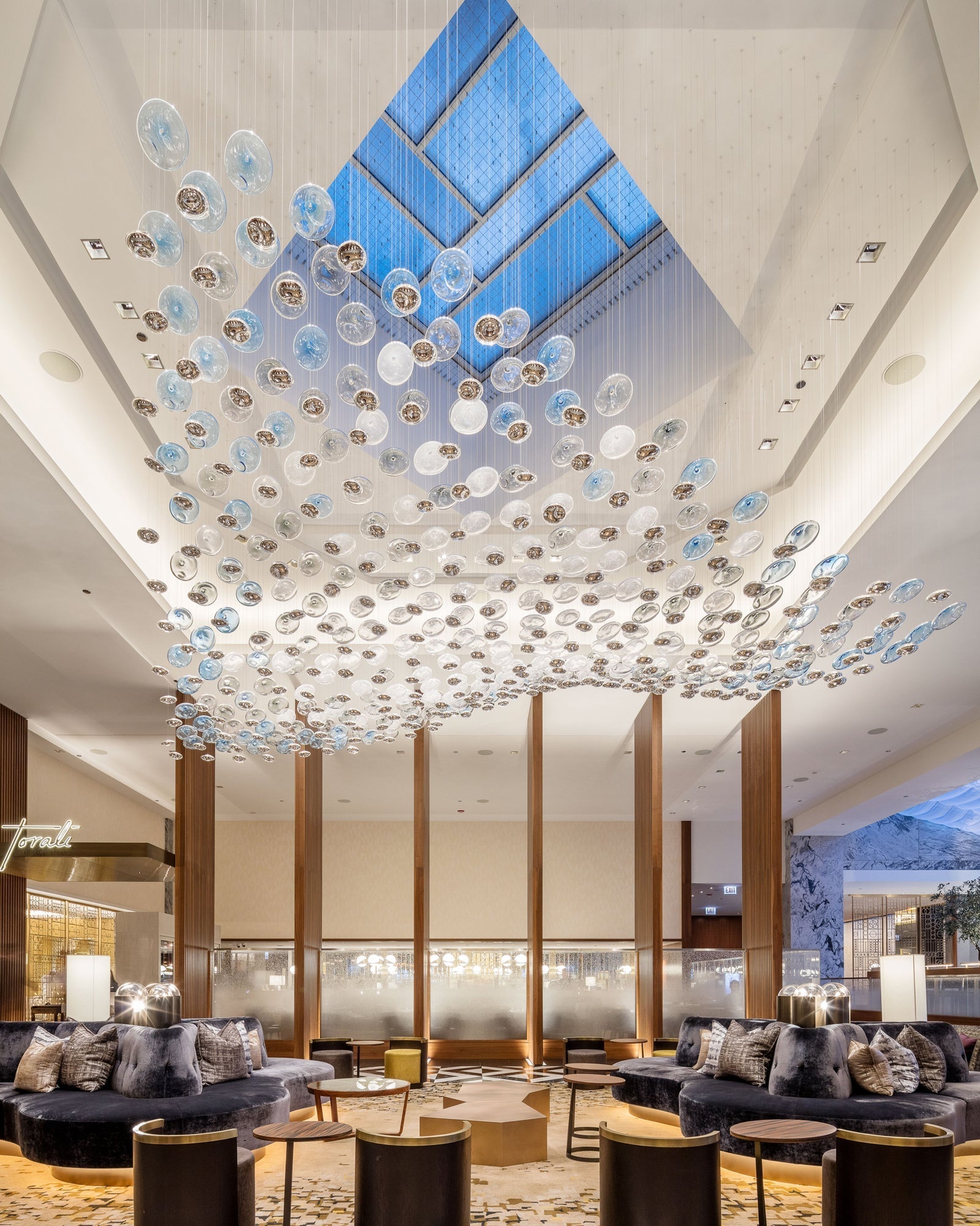 Ilvyniel Crystal Wave Chandelier - Letslighting