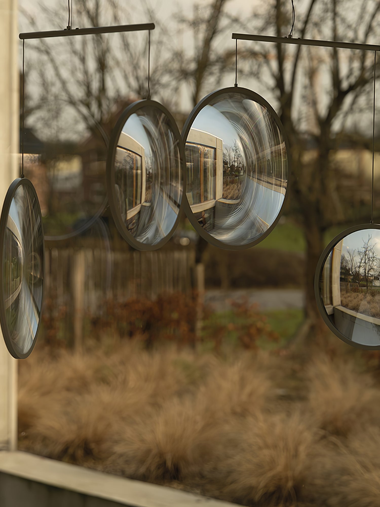 Veloria Glass Artistic Pendant Lamp - Letslighting