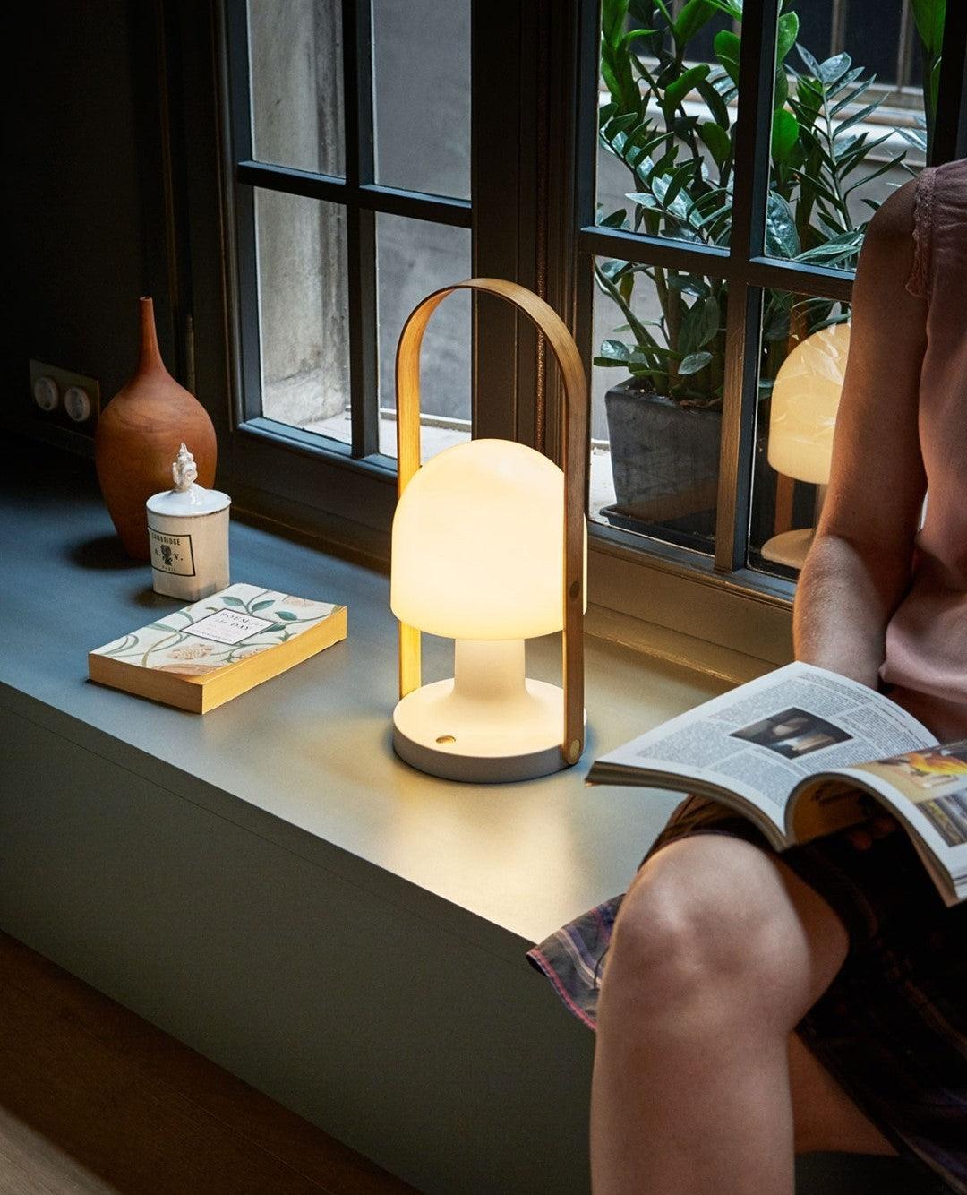 Solisice Scandinavian Table Lamp - Letslighting