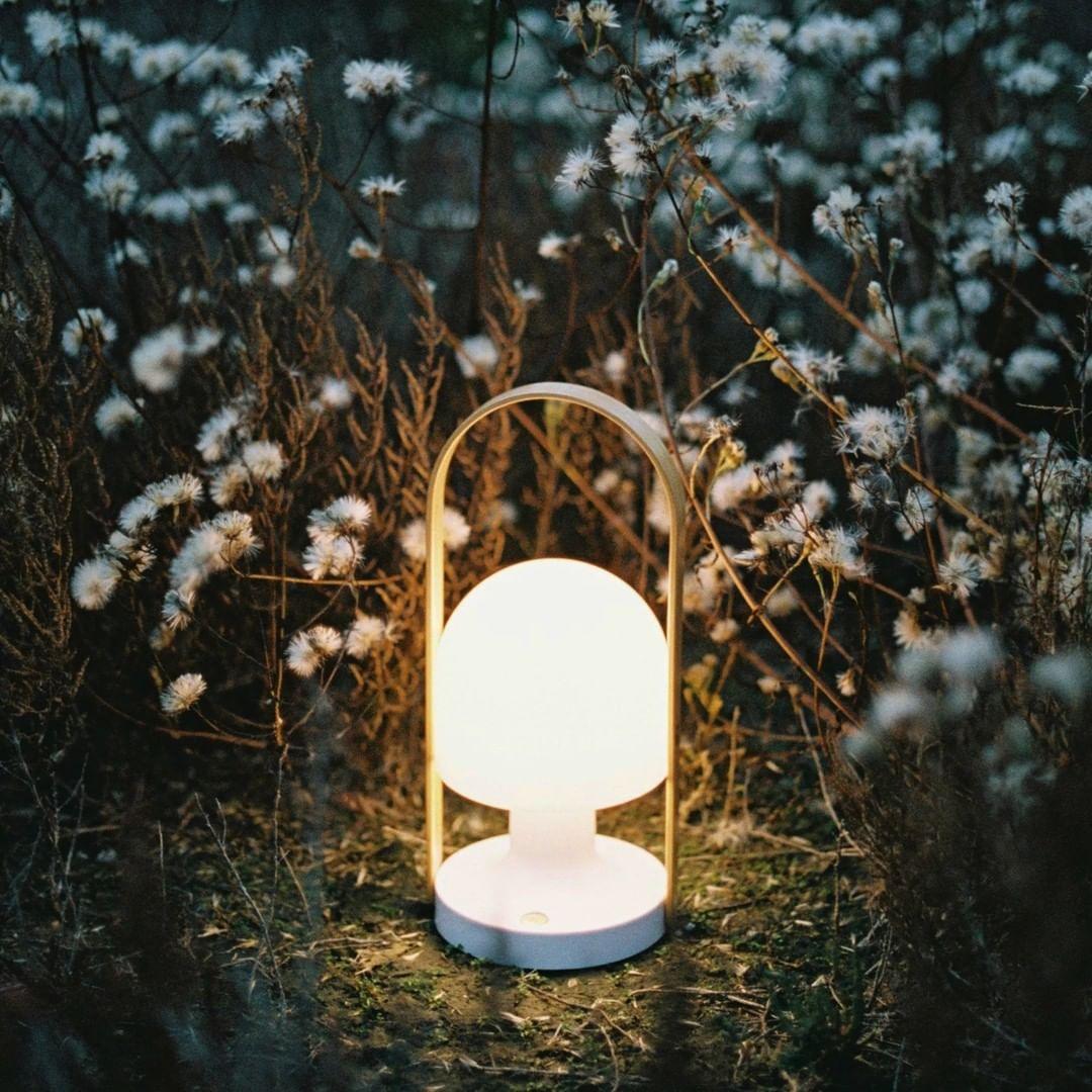 Solisice Scandinavian Table Lamp - Letslighting