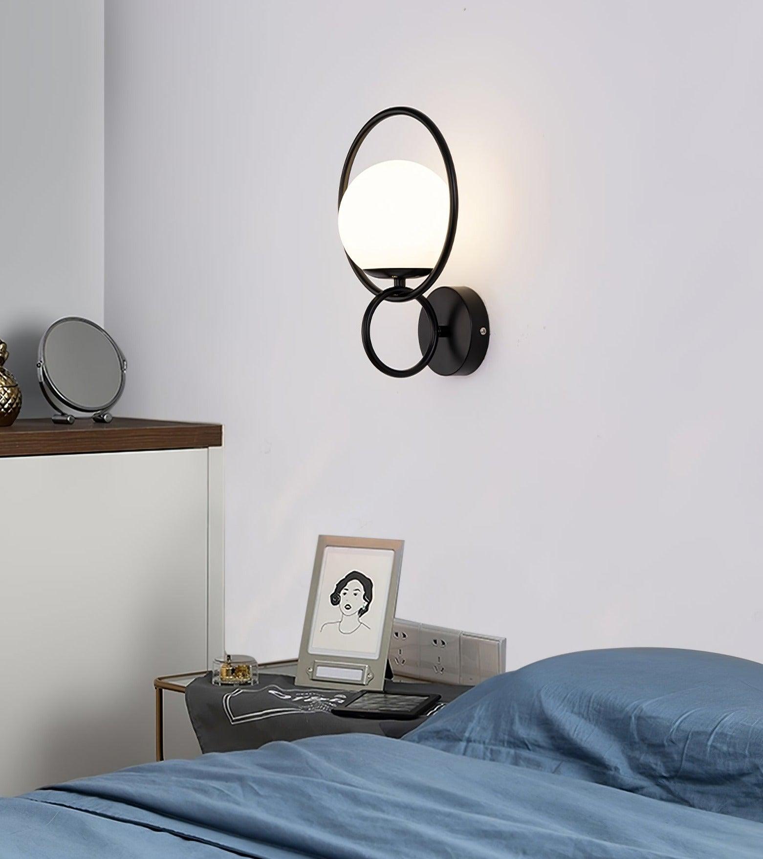 Zesilan Glass Wall Light