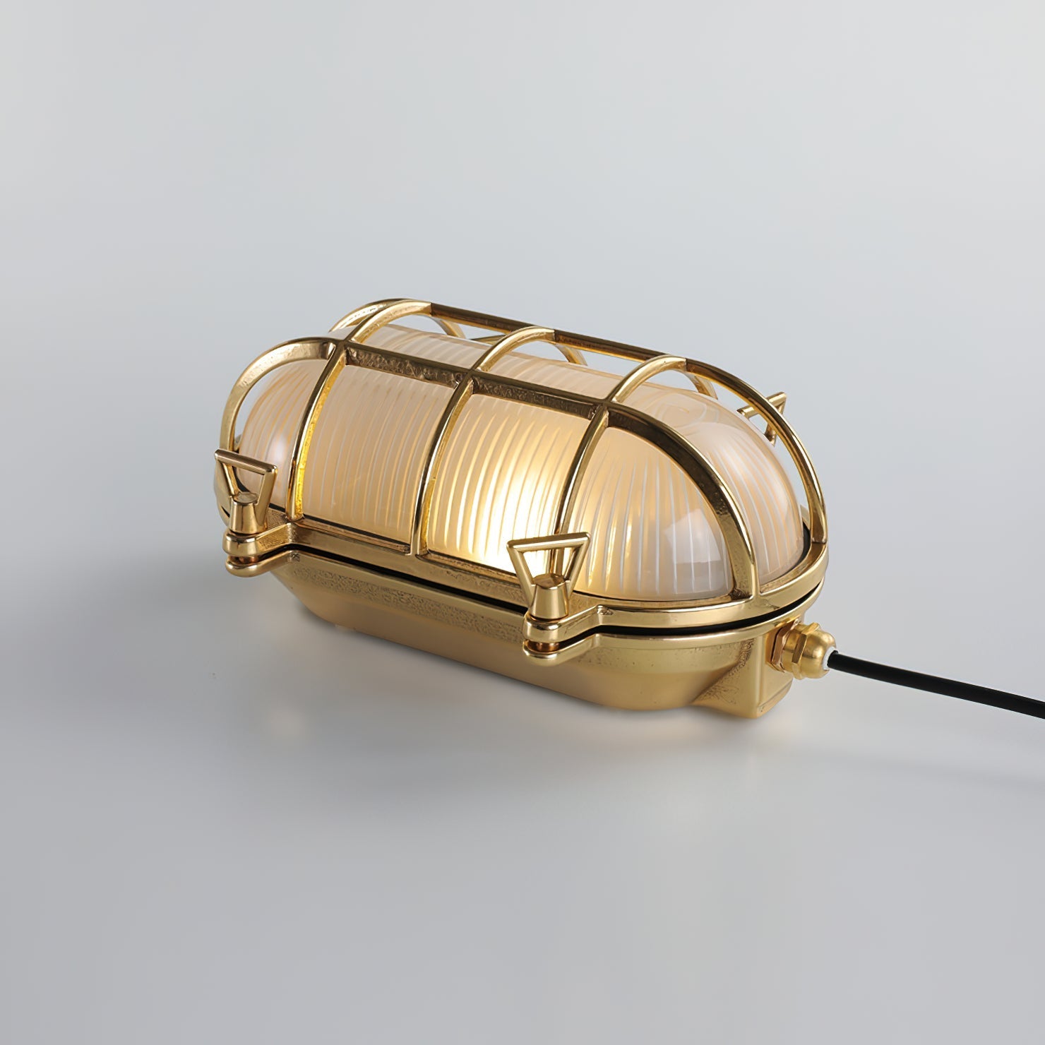 Erthearis Vintage Brass Bunker Sconce Wall Lamp - Letslighting