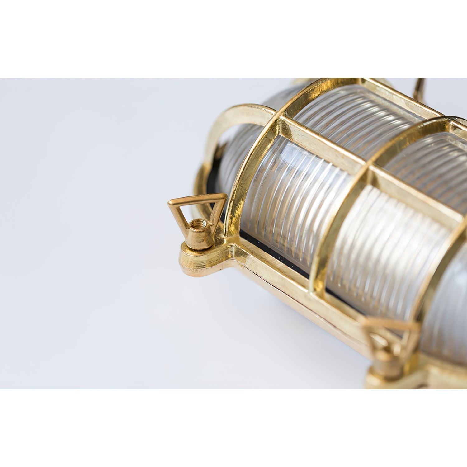 Erthearis Vintage Brass Bunker Sconce Wall Lamp - Letslighting