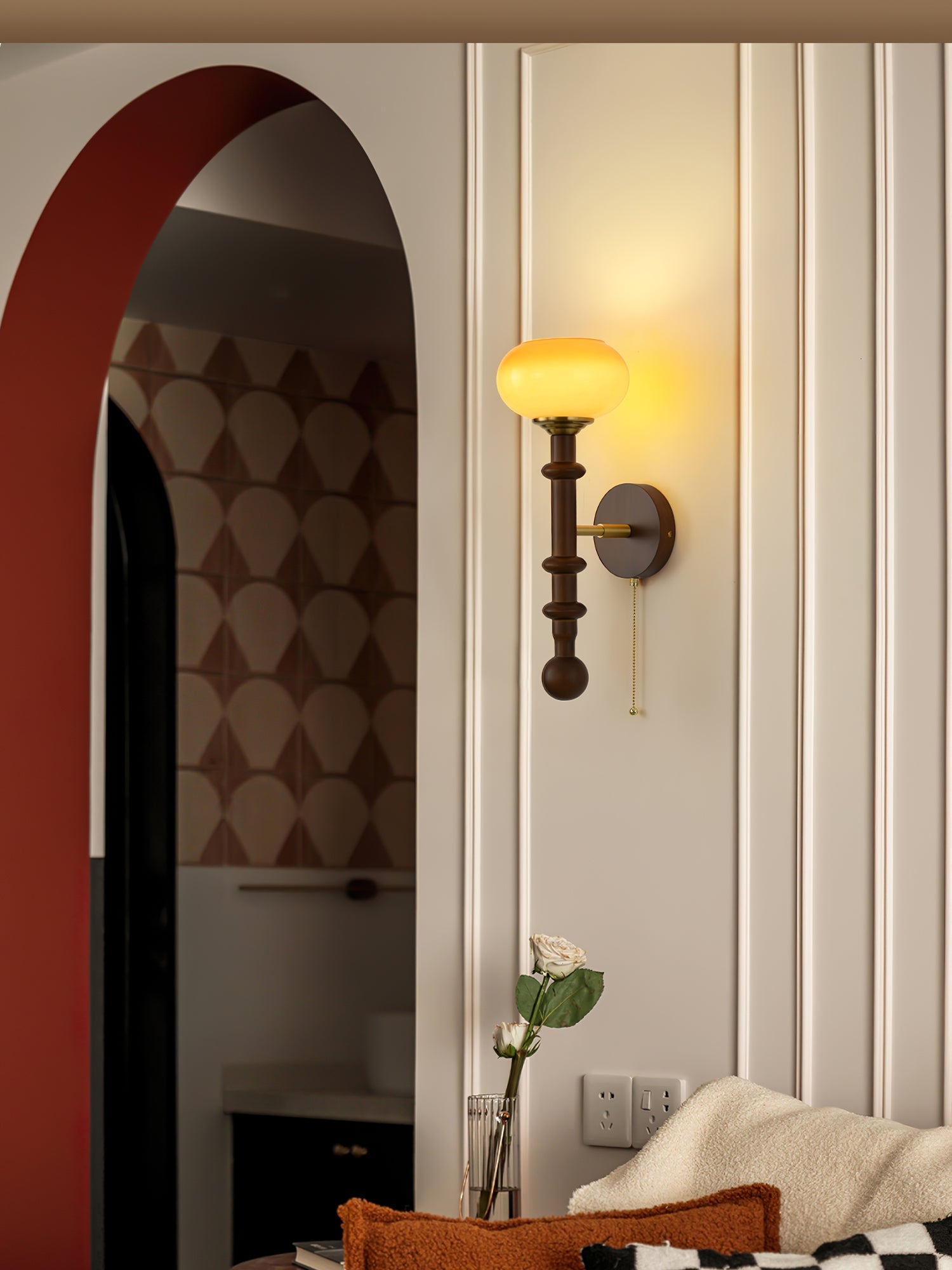 Hilda Roma Elegance Wood Sconce Wall lamp - Letslighting