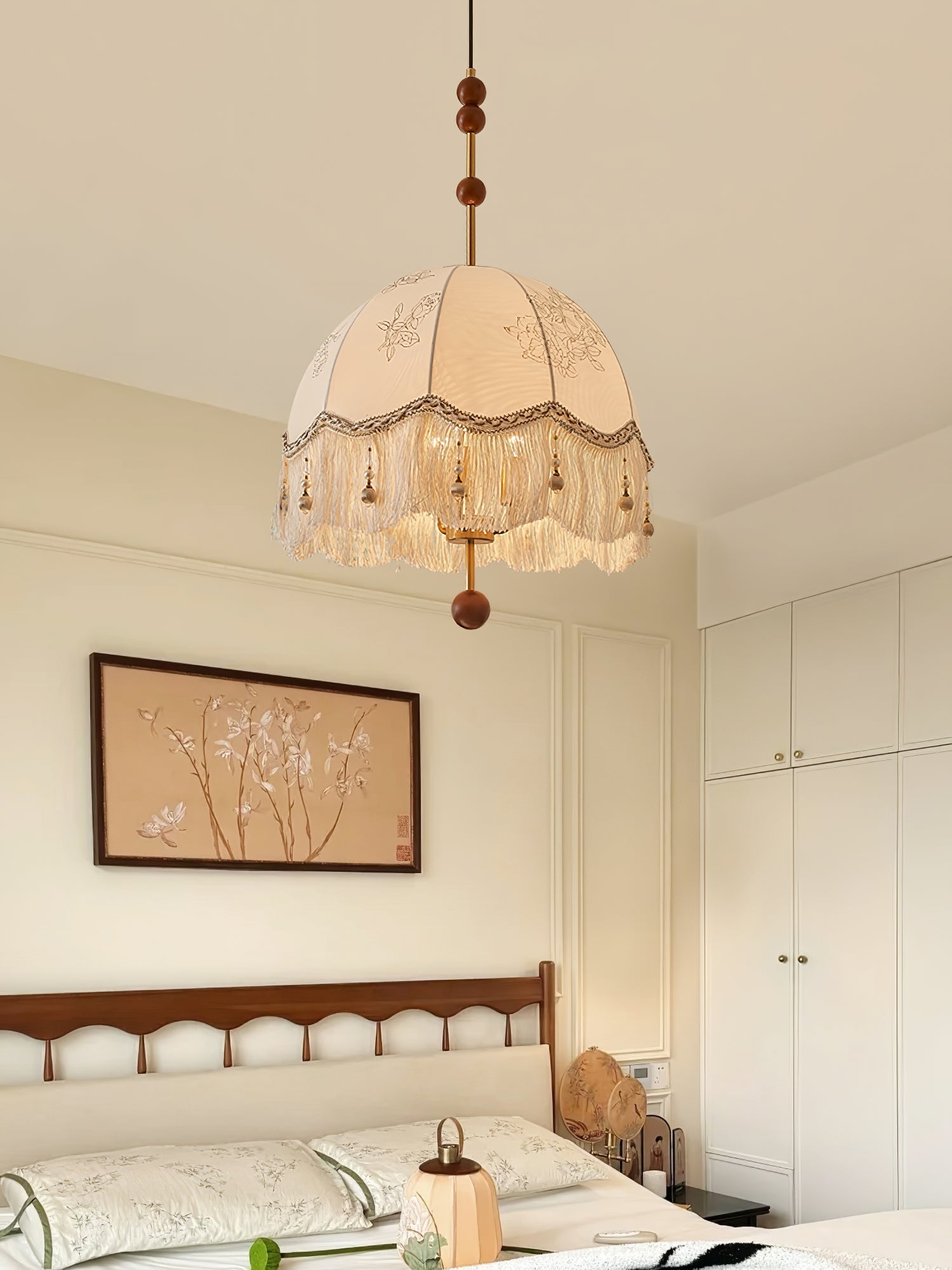 Iltalaris Unique Elegance Fringe Pendant Lamp - Letslighting