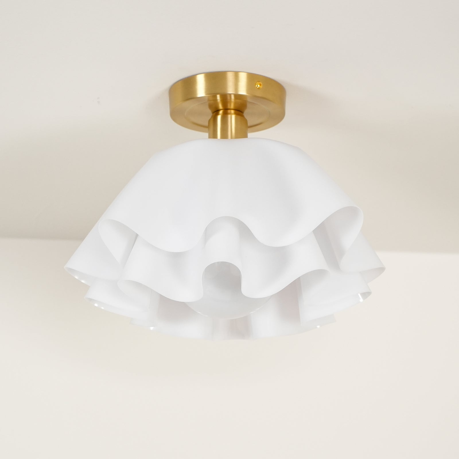 Valentina Ceiling Light Flower-Shape