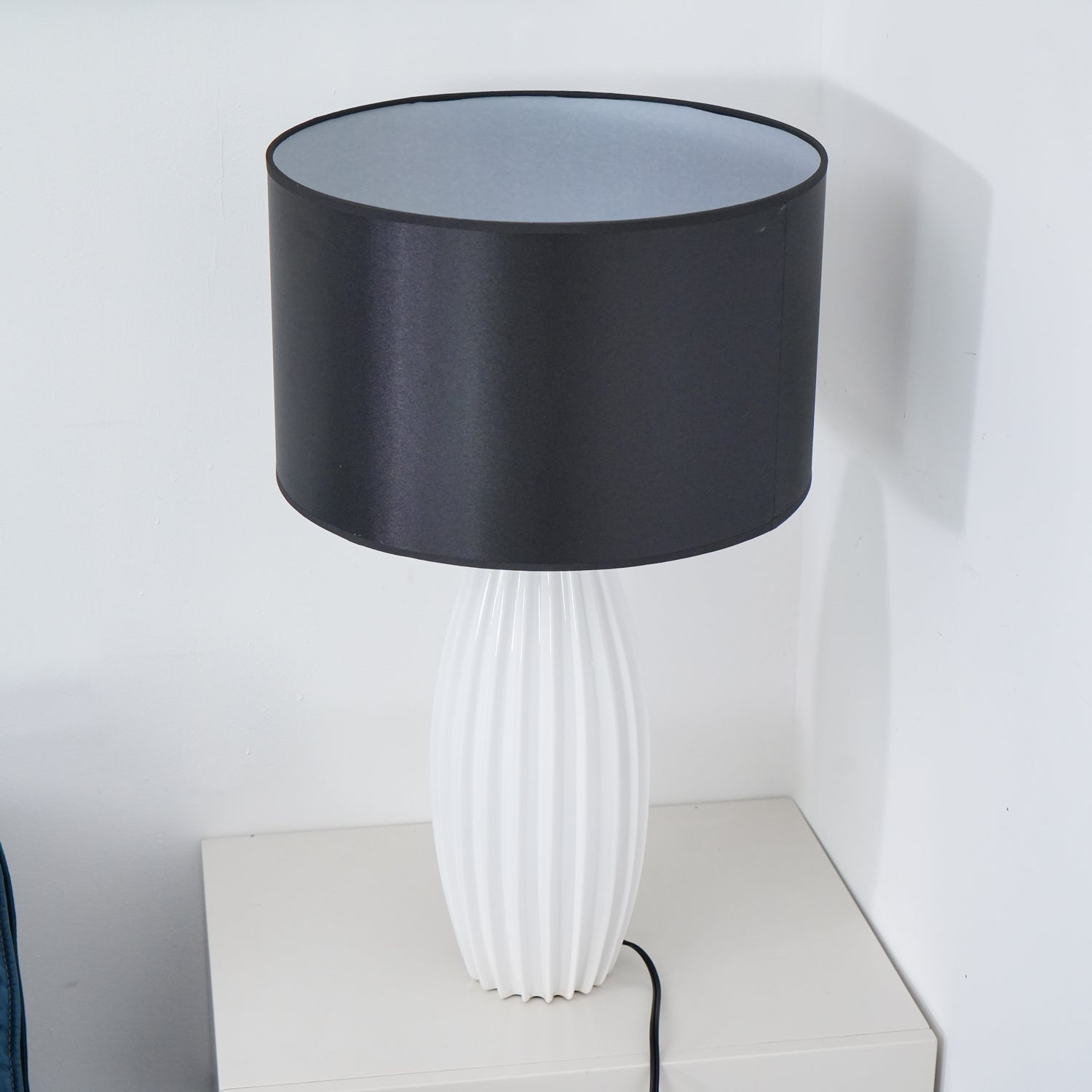 Carlton Modern Ceramics Table Lamp - Letslighting