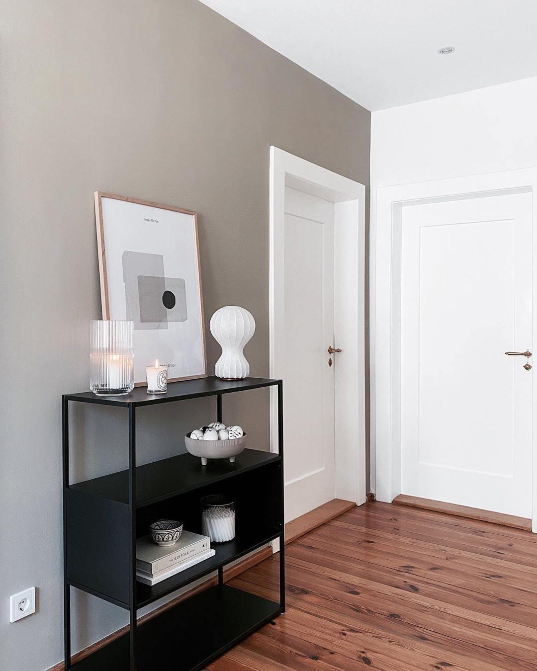 Pulsice Steel Sculptural Table Lamp - Letslighting