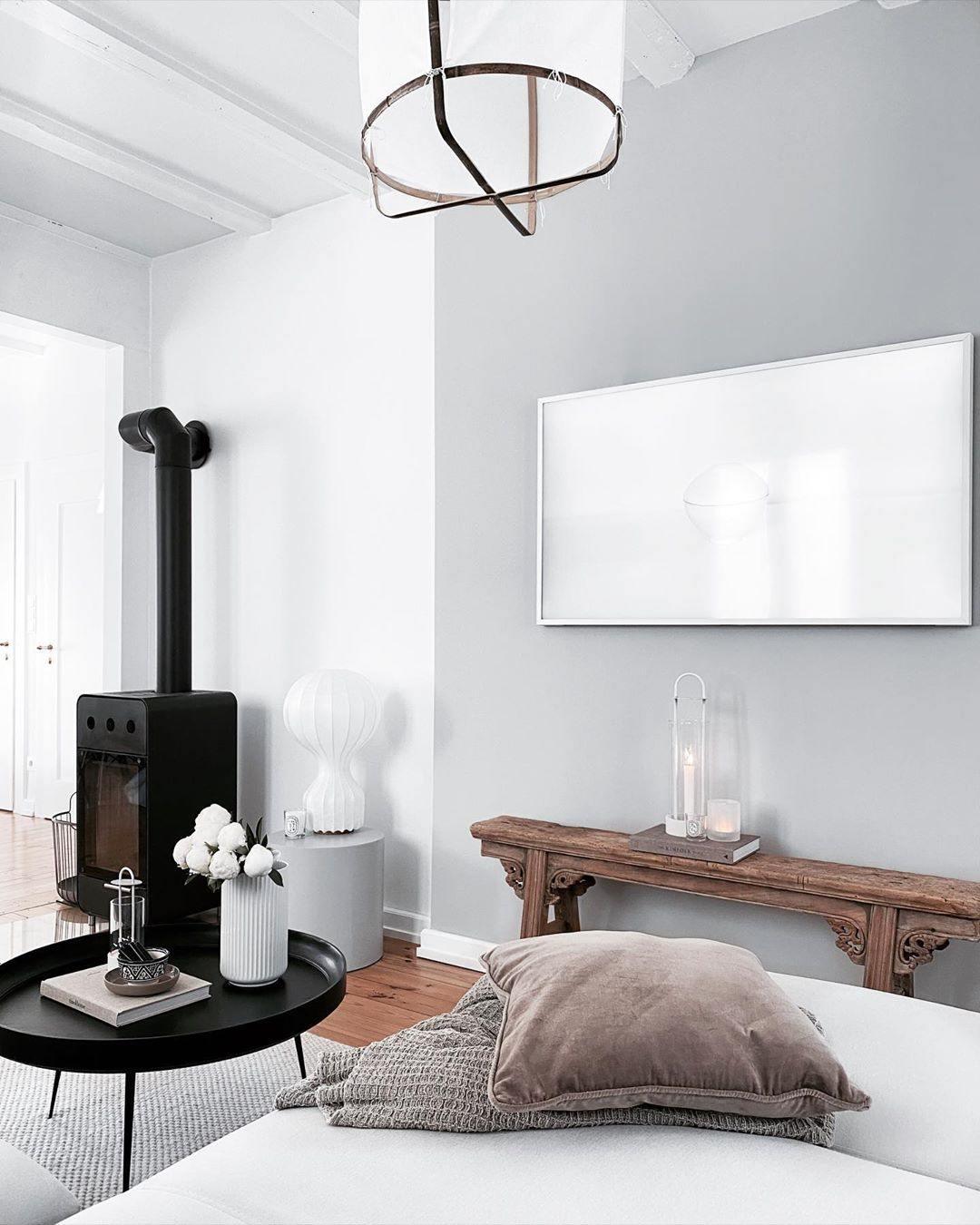 Pulsice Steel Sculptural Table Lamp - Letslighting