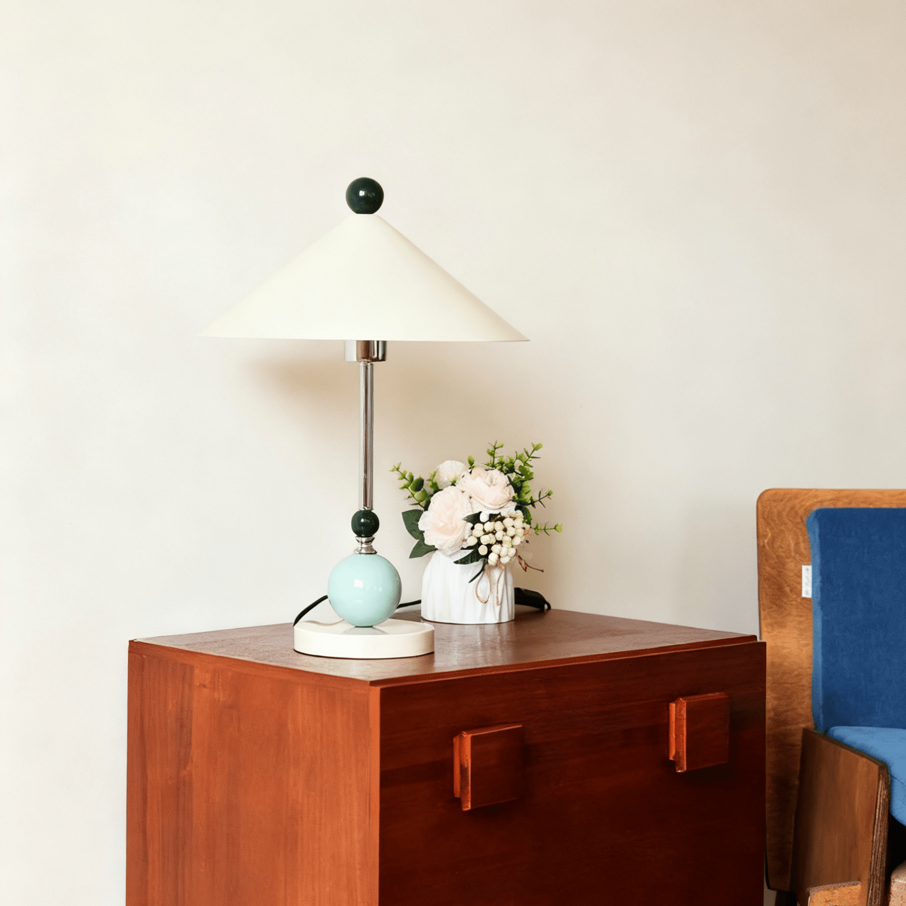 Geo Modern Metal Table Light