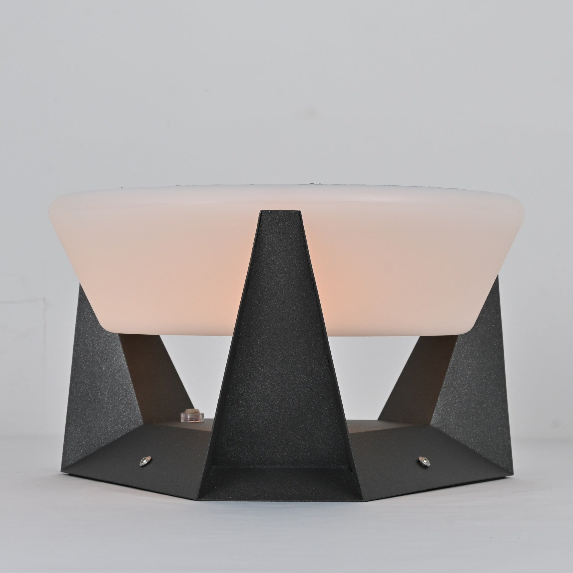 Auren Modern Solar Outdoor Light - Letslighting
