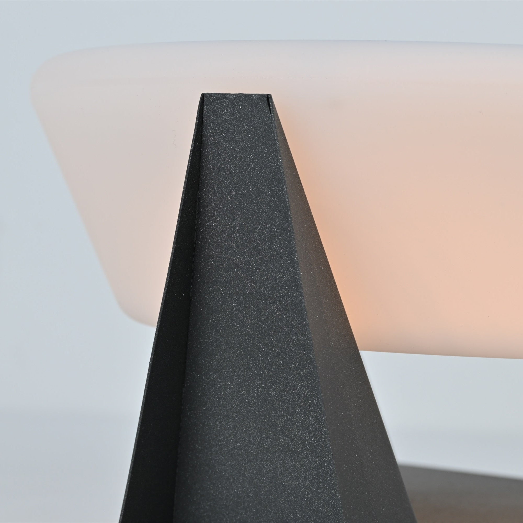 Auren Modern Solar Outdoor Light - Letslighting