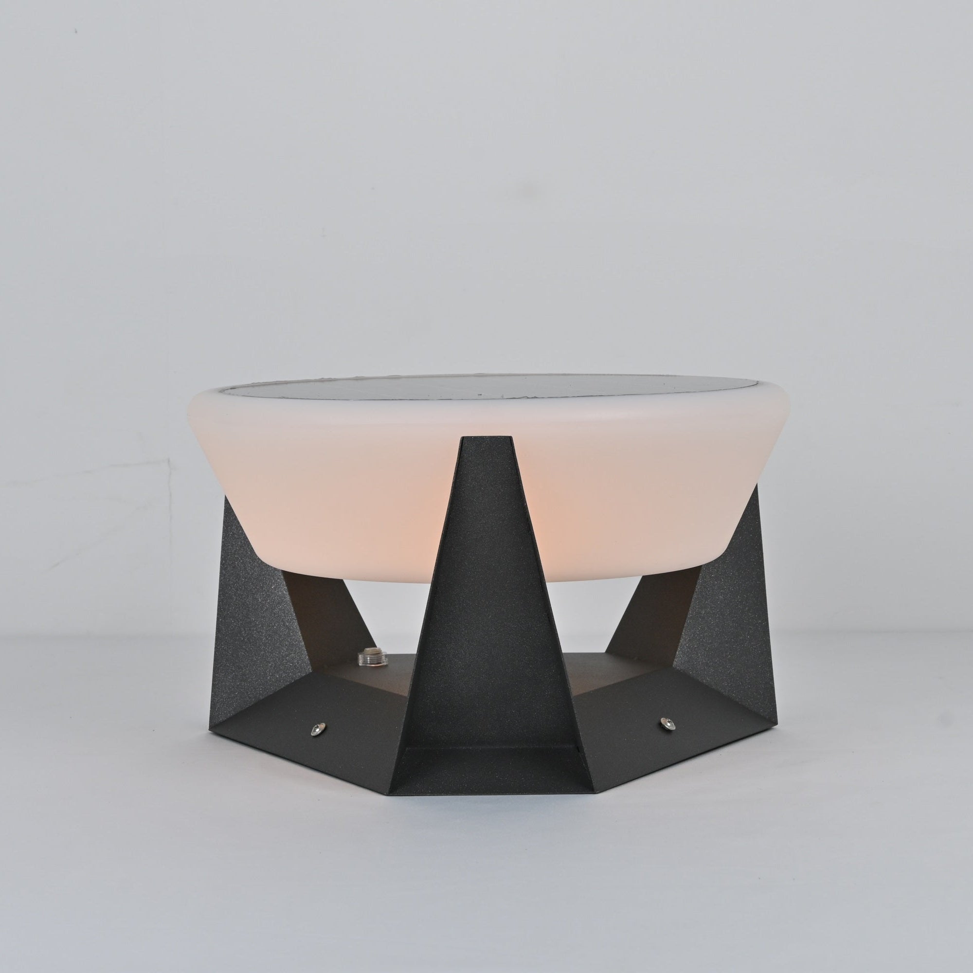 Auren Modern Solar Outdoor Light - Letslighting