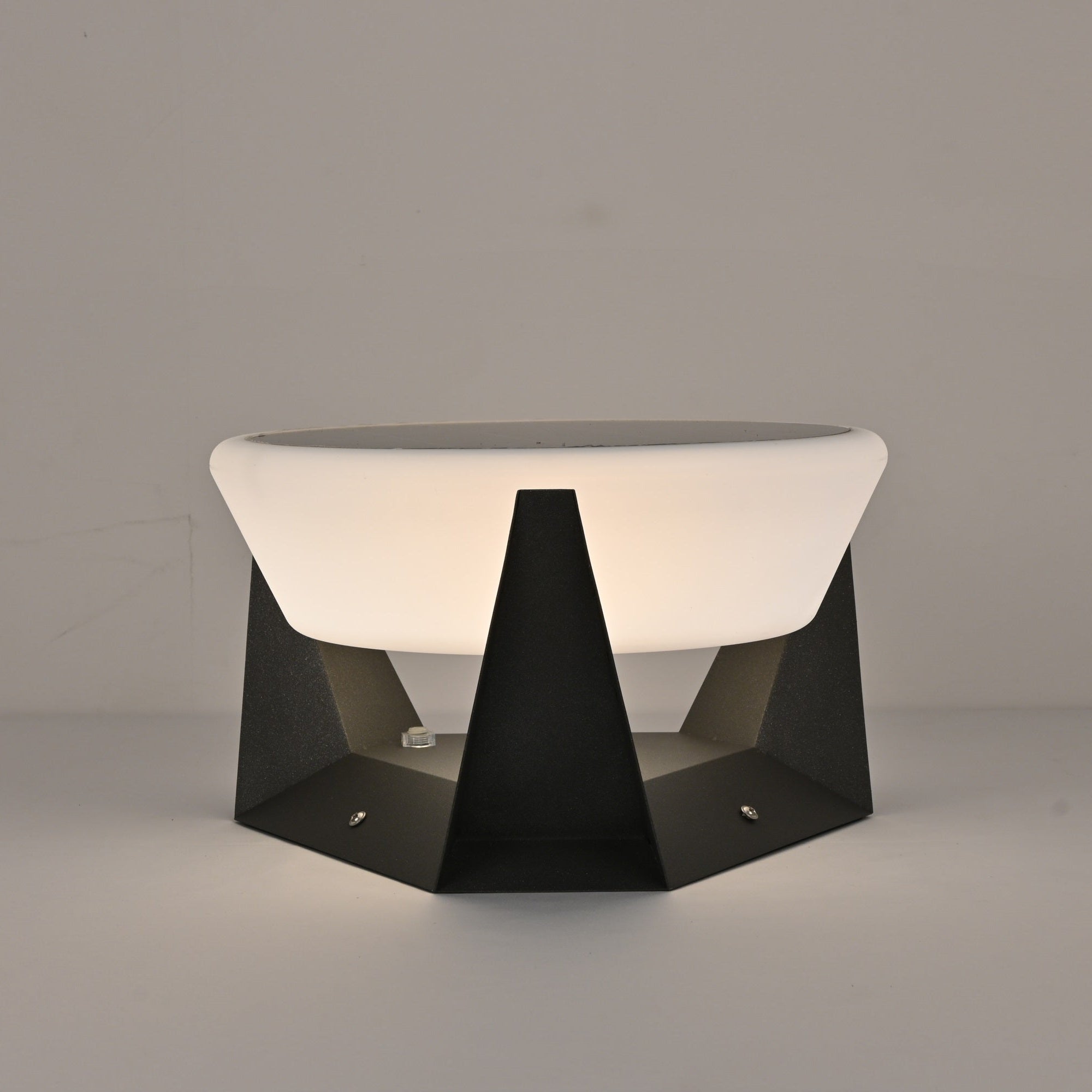 Auren Modern Solar Outdoor Light - Letslighting