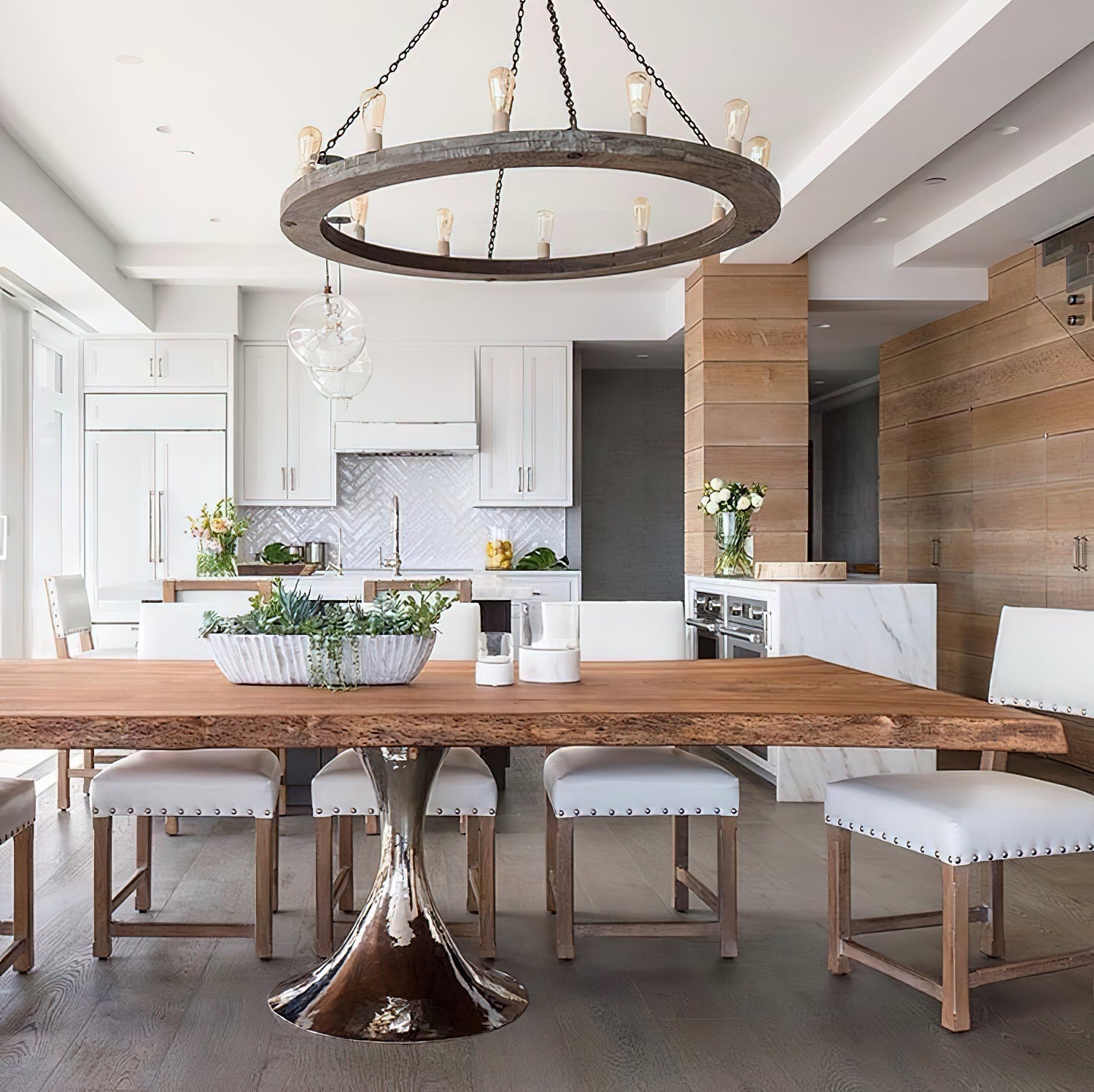 Armirila Vintage Industrial Wood Chandelier - Letslighting