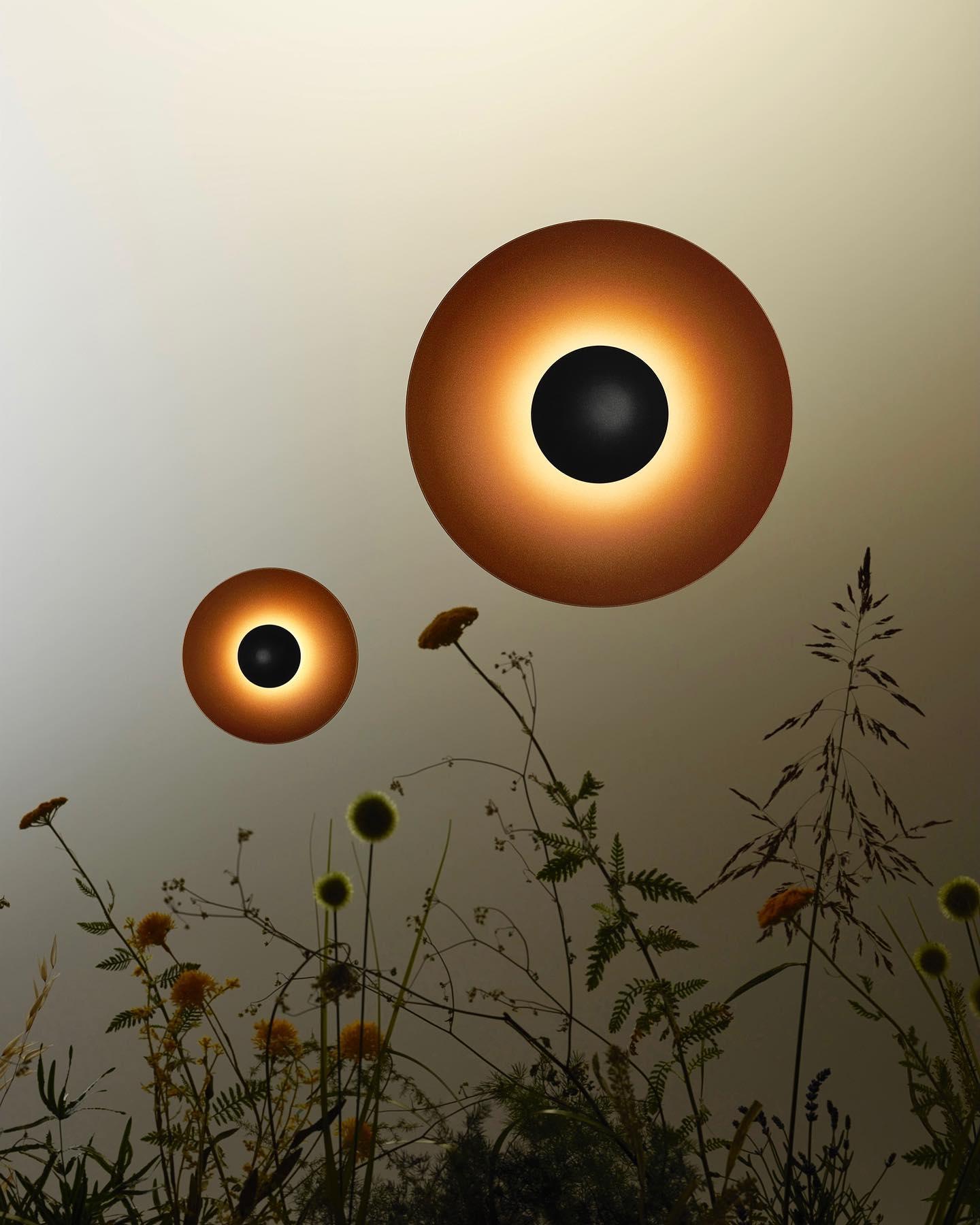 Peacemaker Elegance Simplicity Glow Wall Light - Letslighting