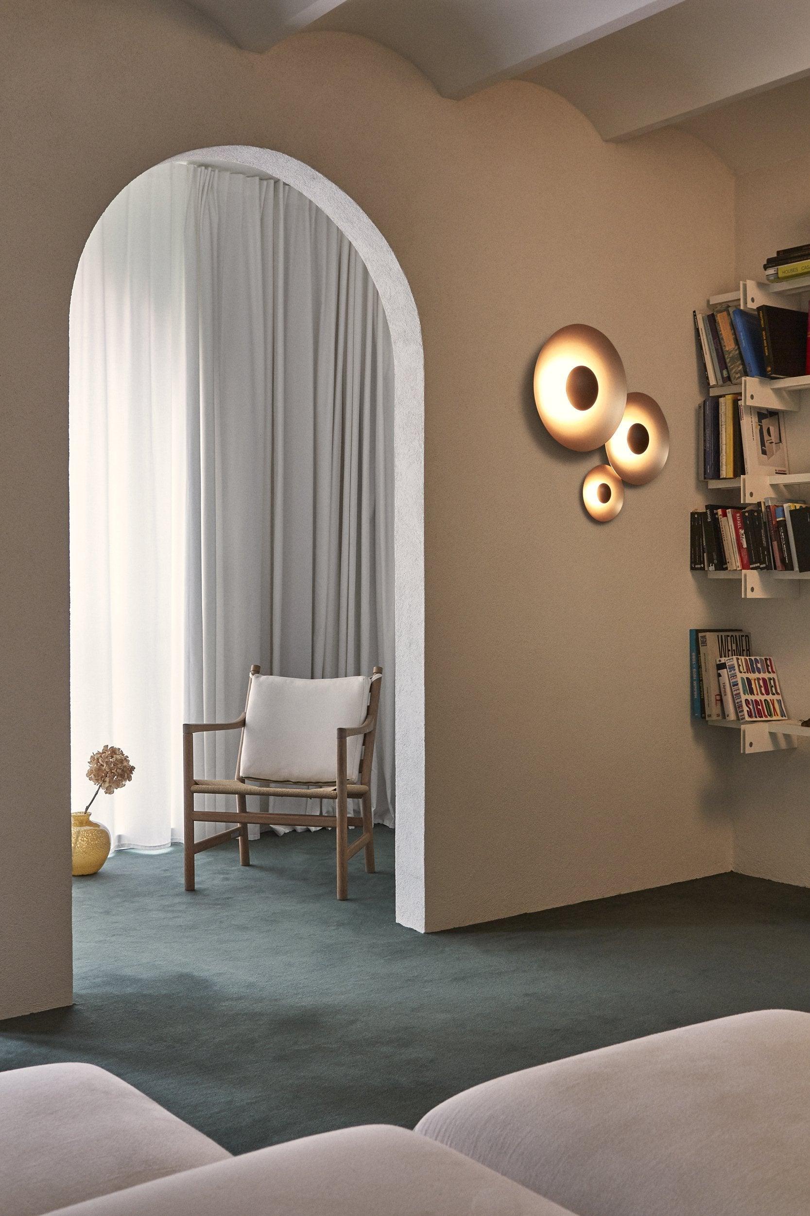 Peacemaker Elegance Simplicity Glow Wall Light - Letslighting