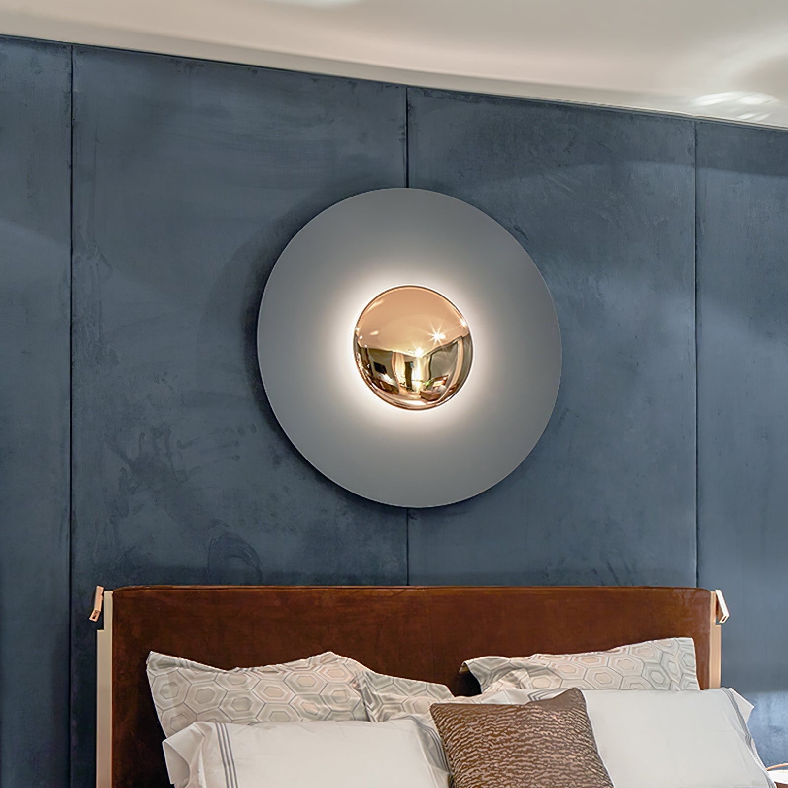 Peacemaker Elegance Simplicity Glow Wall Light - Letslighting