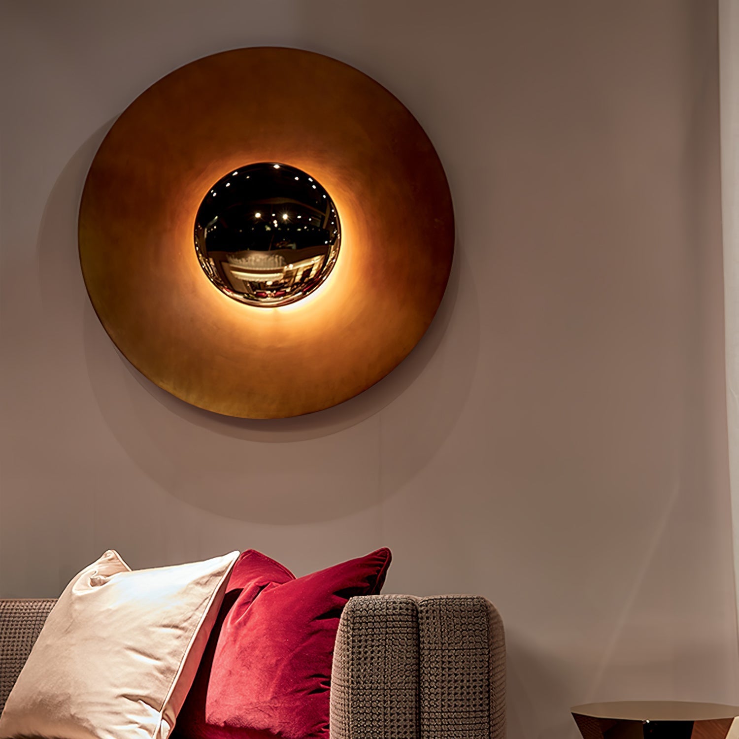 Peacemaker Elegance Simplicity Glow Wall Light - Letslighting