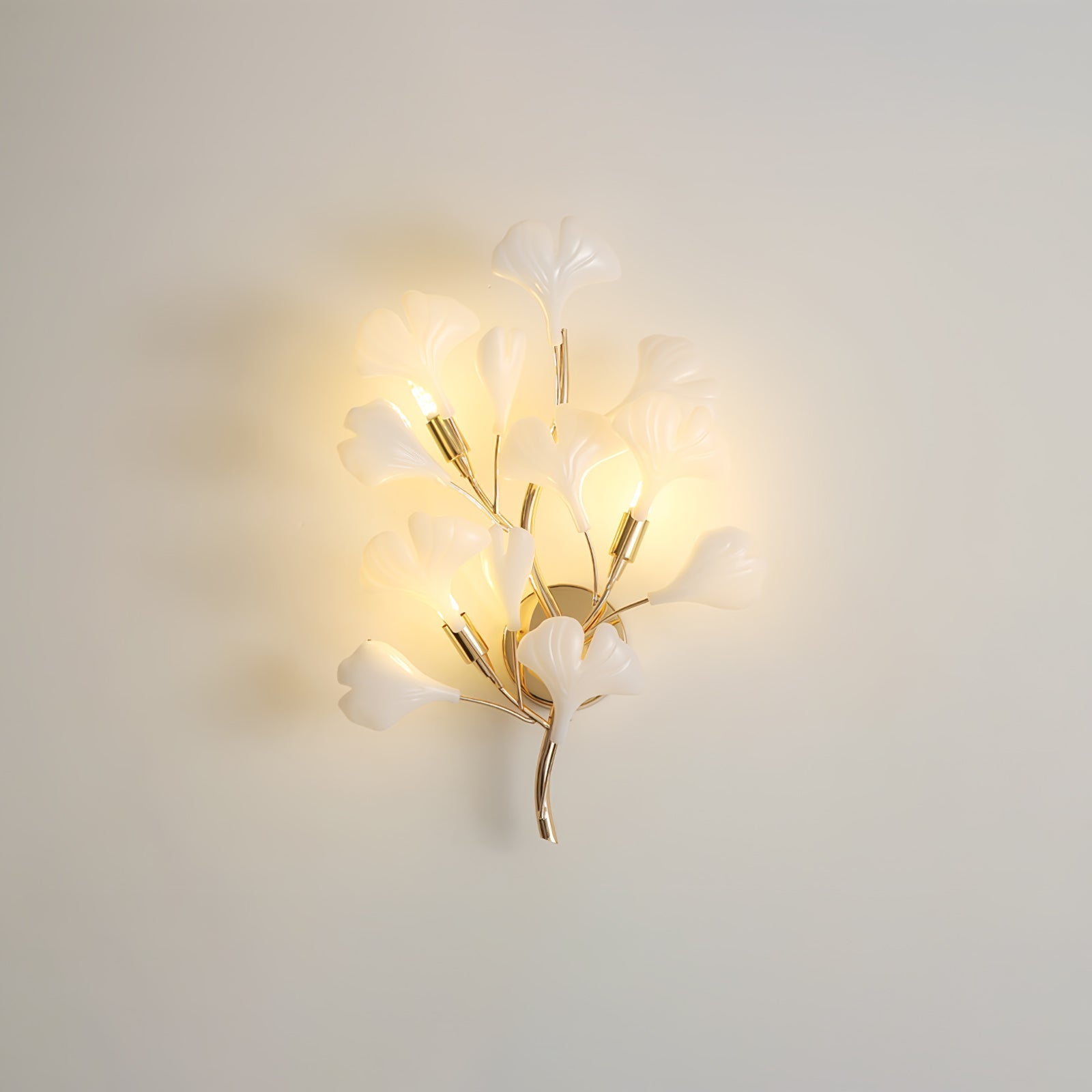 Wylie Postmodern Luxury Gingko Ceramics Wall Lamp - Letslighting