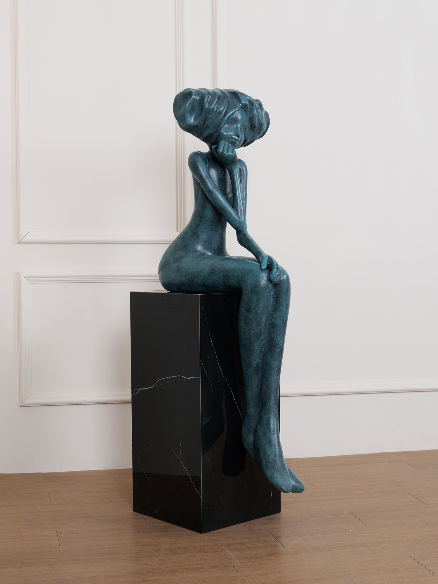 Lumenova Sculpture Girl Meditate Artistic - Letslighting