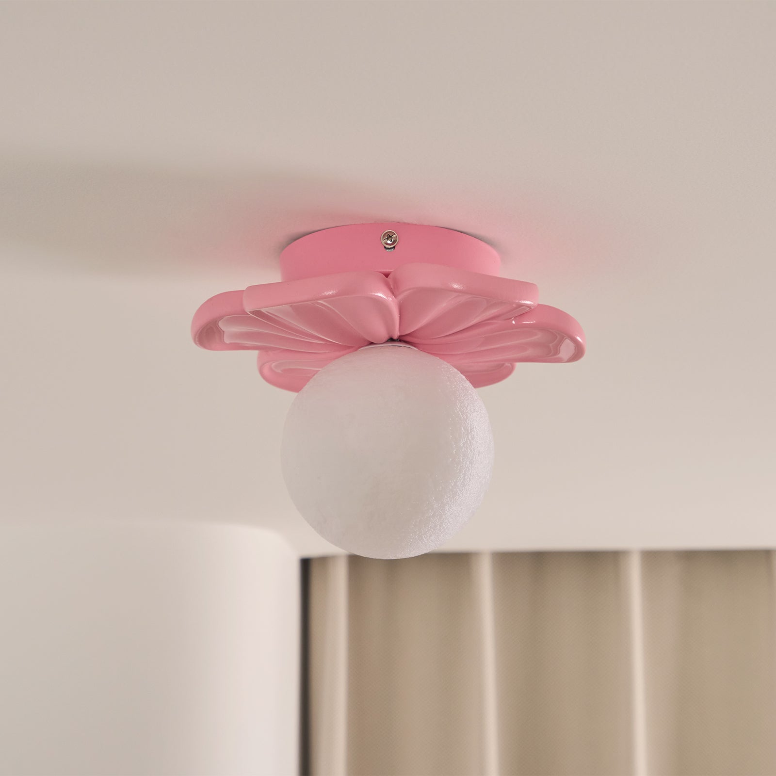 Quip Individual Creativity Bloom Flower Resin Ceiling Lamp - Letslighting