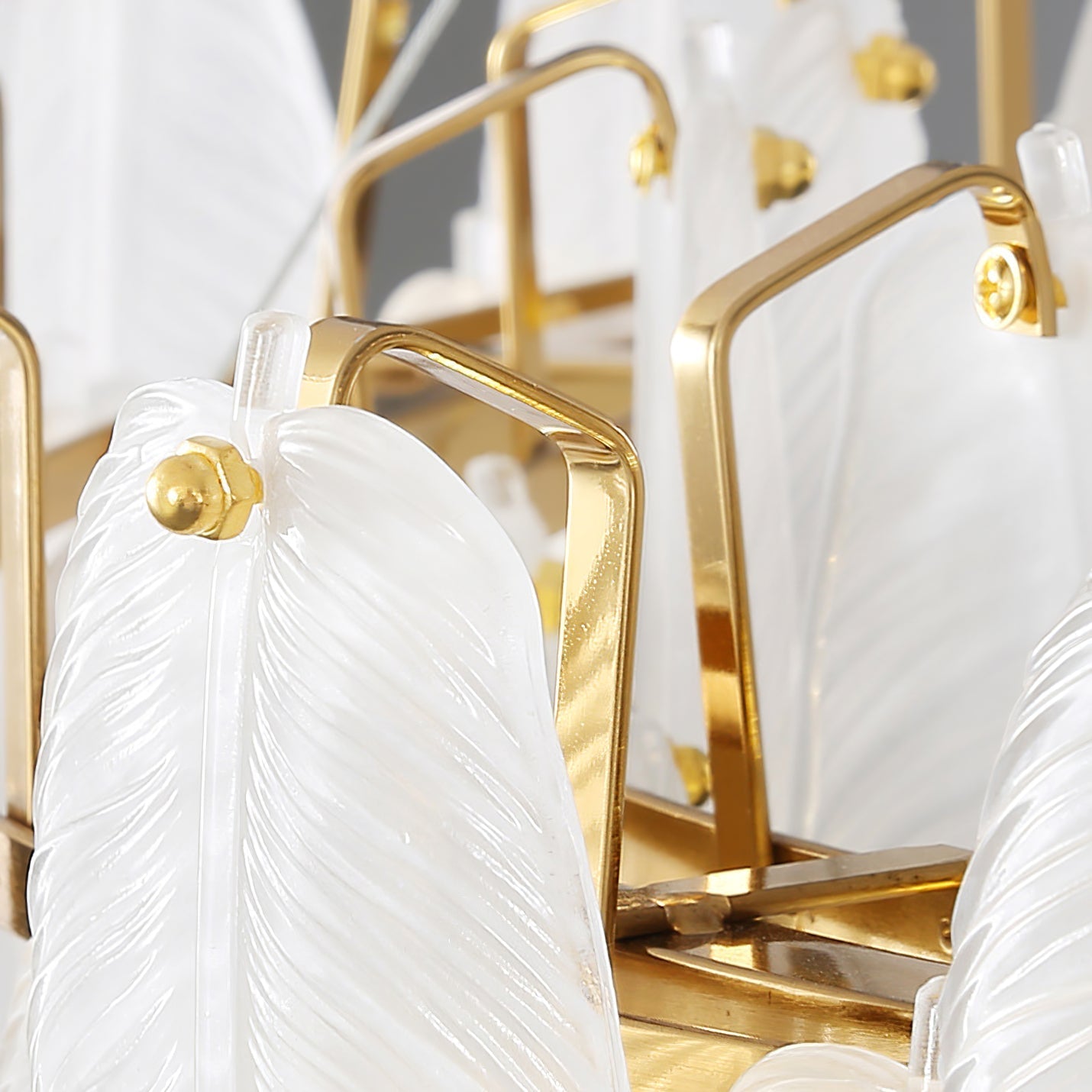 Lustra Chandelier Feather Glass Frosted Layered - Letslighting