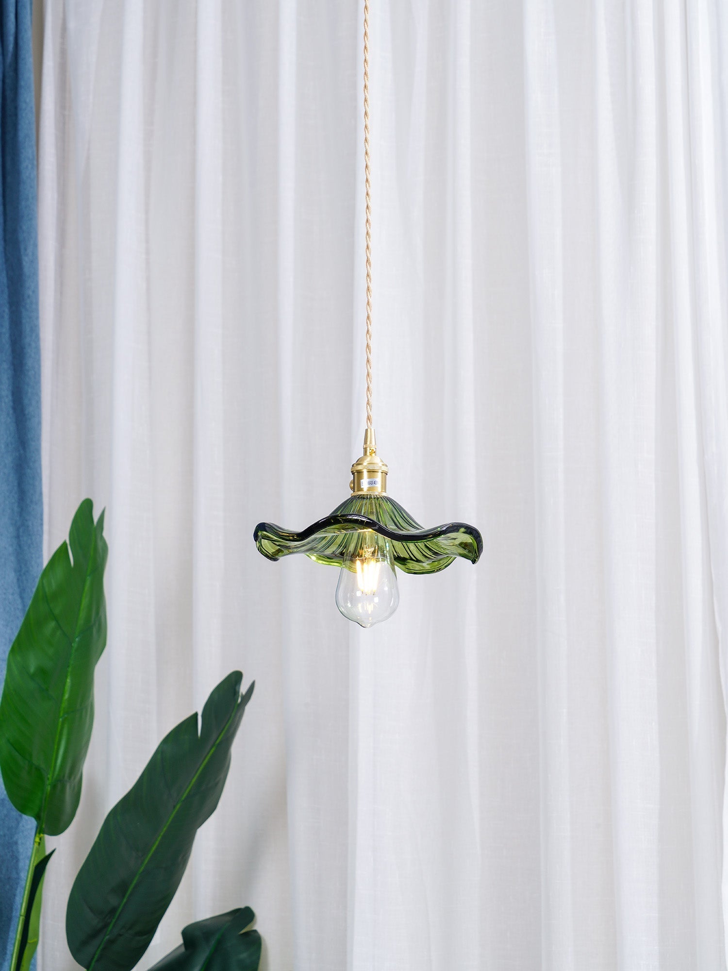 Daphne Modern Glass Flower Pendant Light - Letslighting