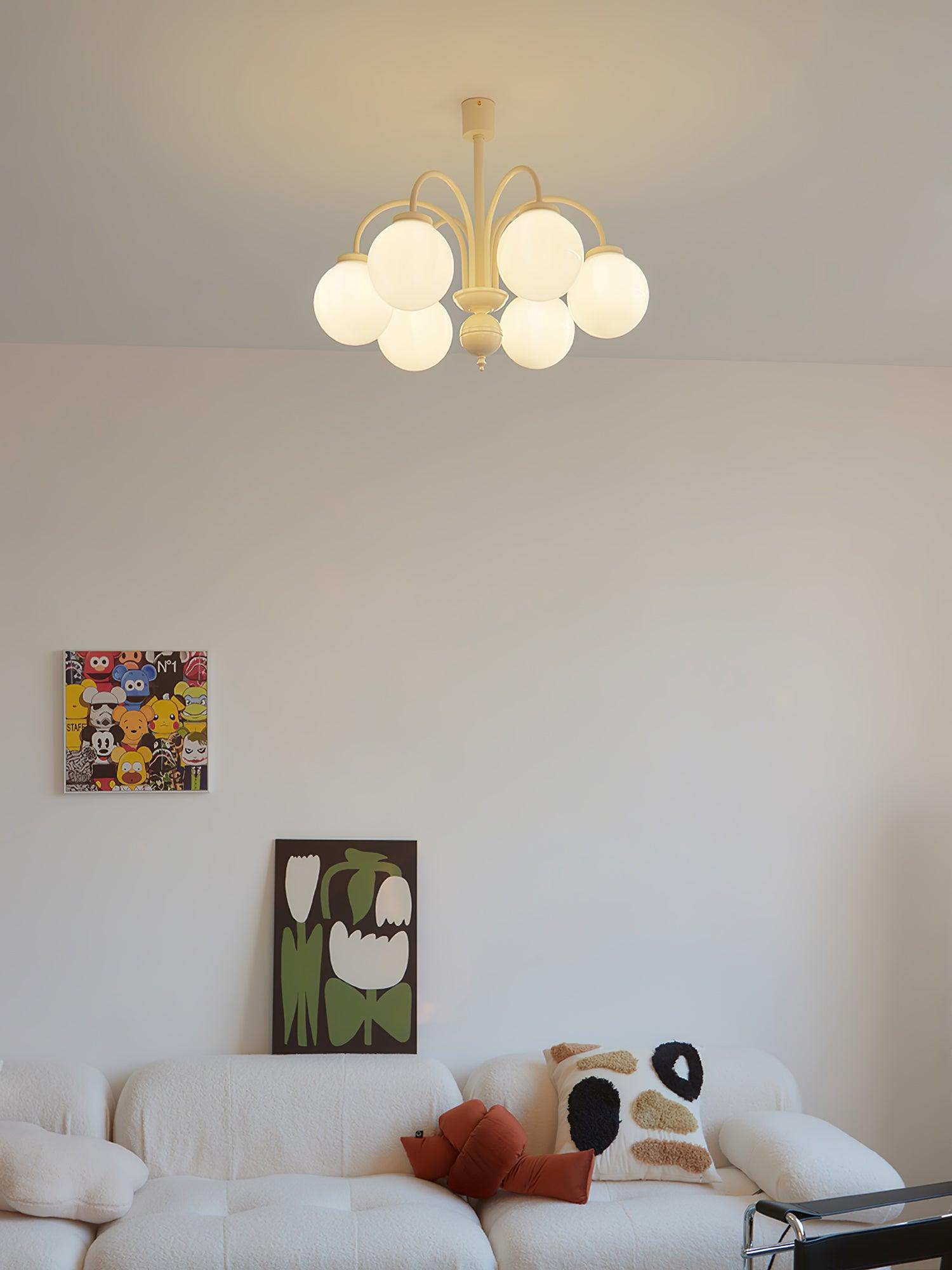 Lustra Chandelier Cream Glass Spheres - Letslighting