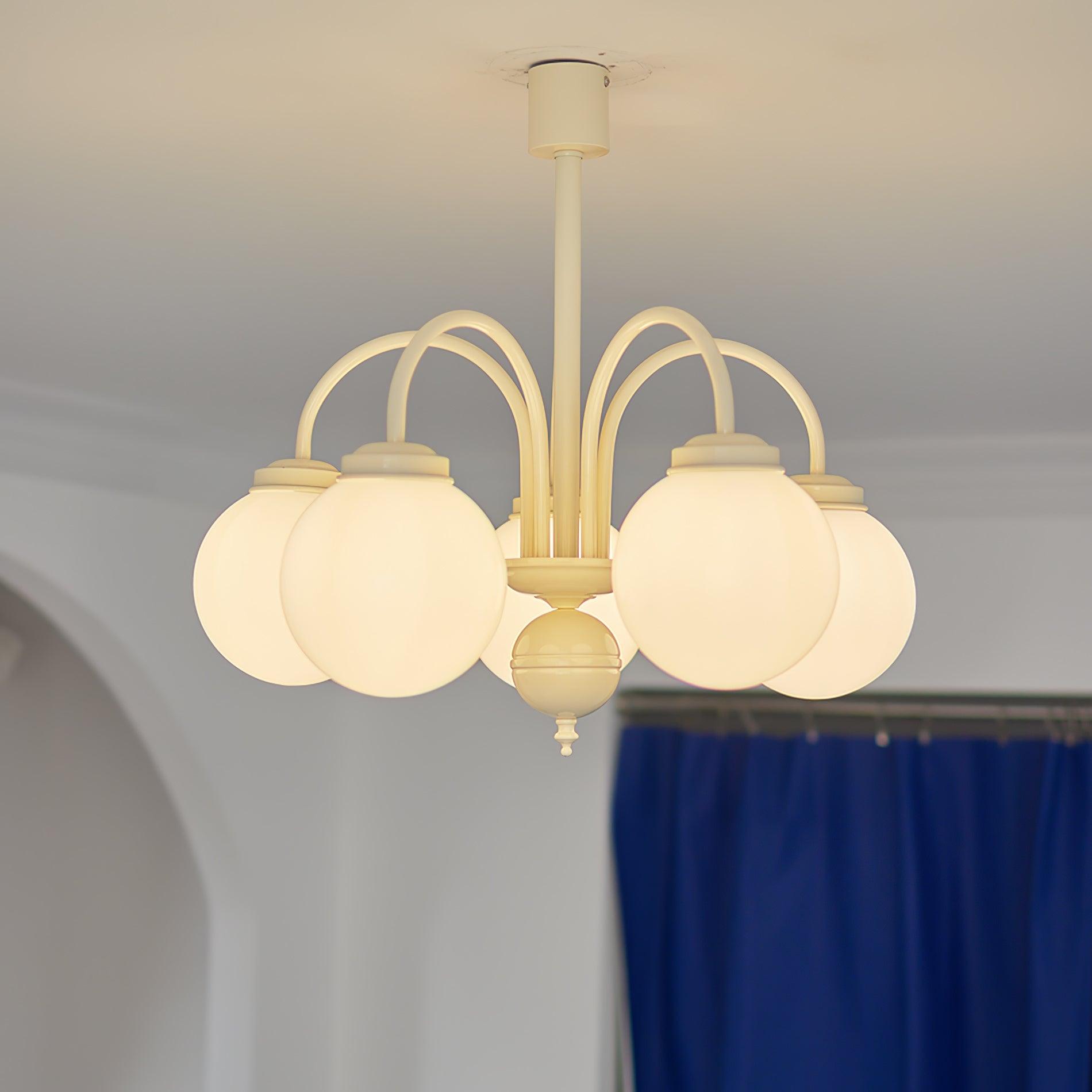Lustra Chandelier Cream Glass Spheres - Letslighting