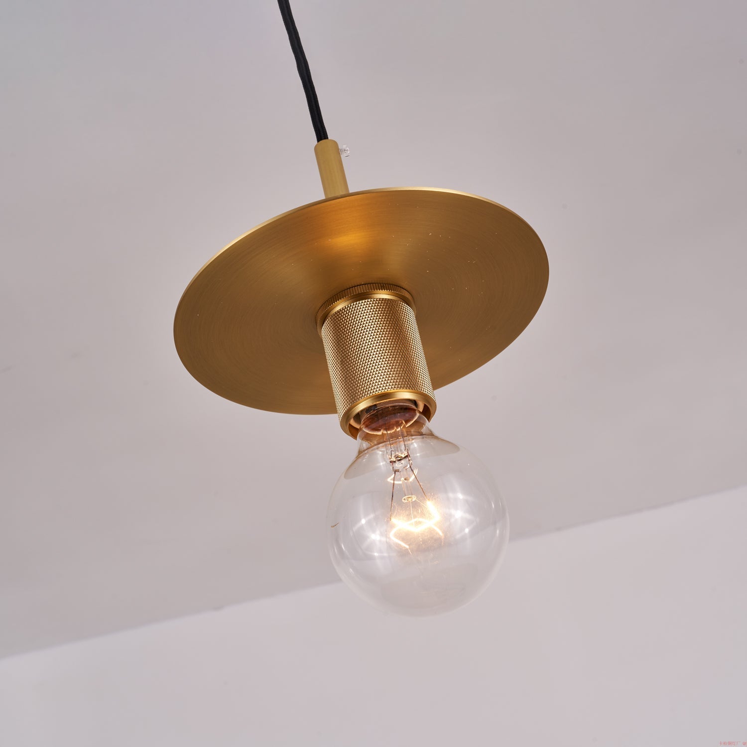 Allirus Modern Minimalist Nordic Brass Pendant Light - Letslighting