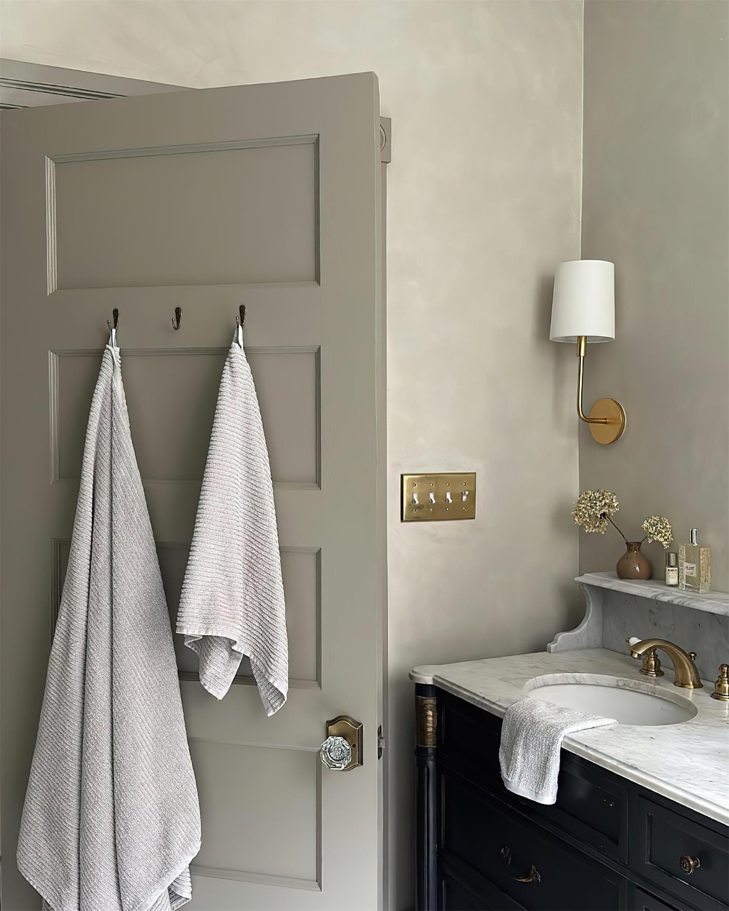 Go Lightly Wall Lamp Curved Minimalism - Letslighting