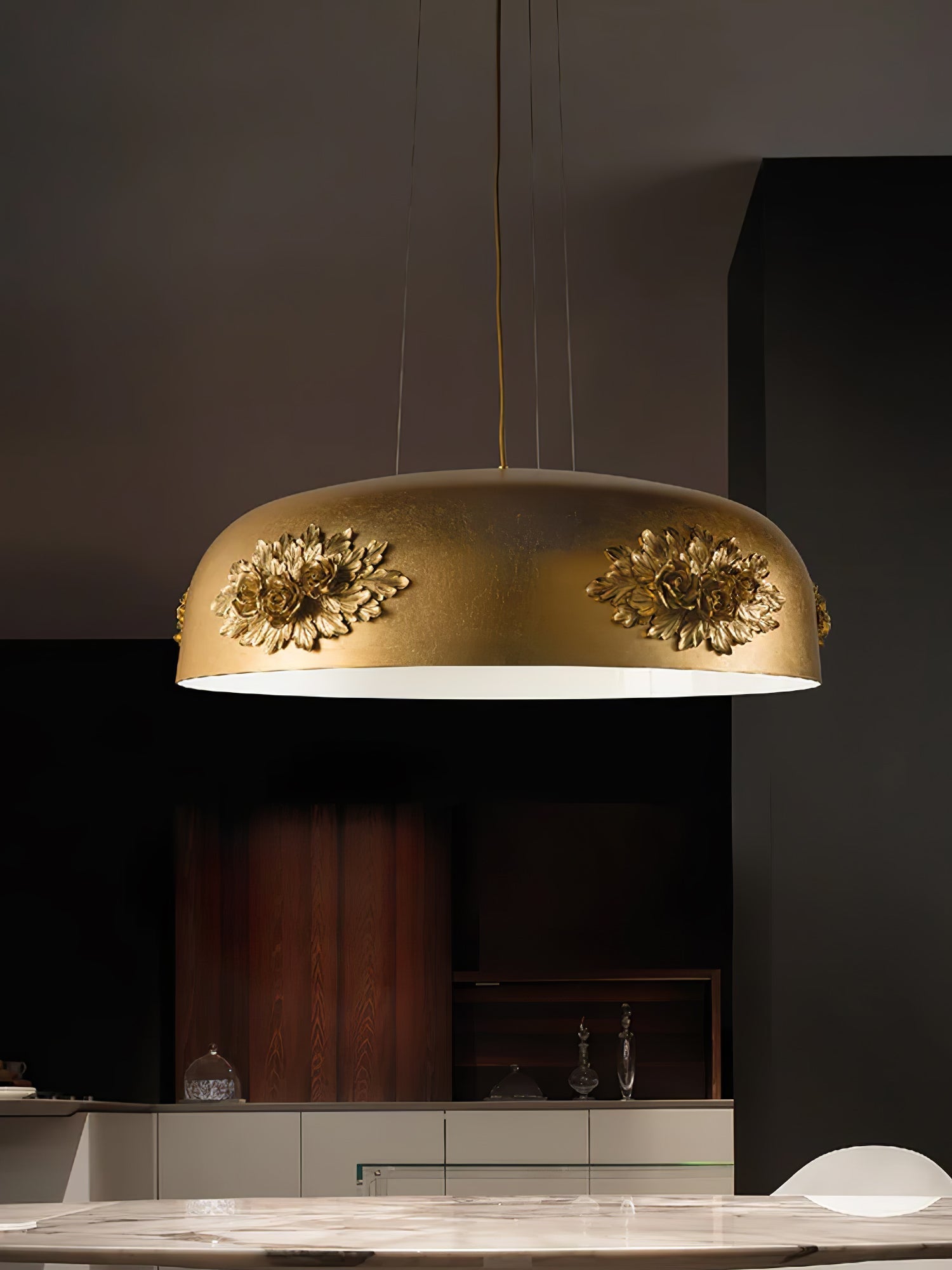 Zesolila Traditional Art Gold Pendant Light - Letslighting