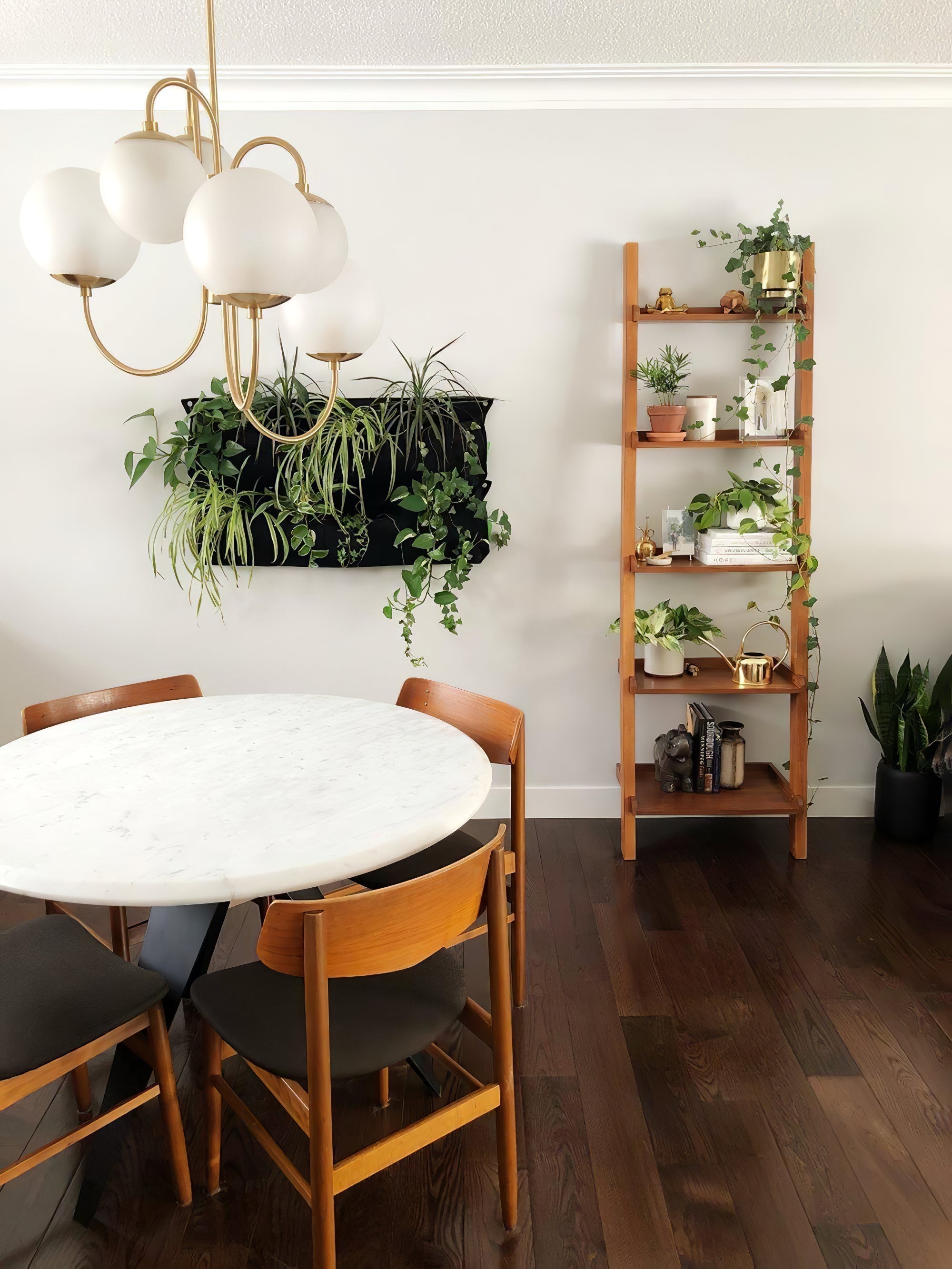 Lustra Chandelier Brass Globe Cluster Curved Arm - Letslighting