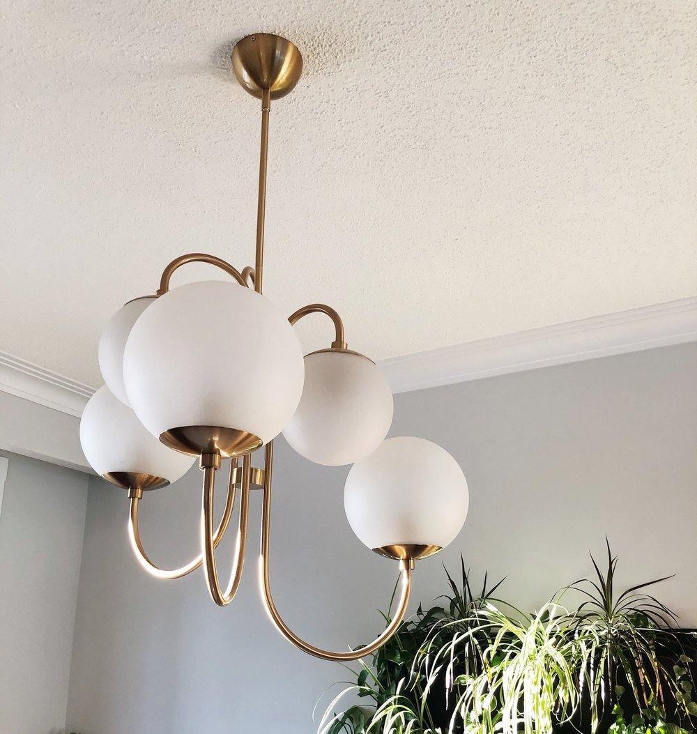 Lustra Chandelier Brass Globe Cluster Curved Arm - Letslighting