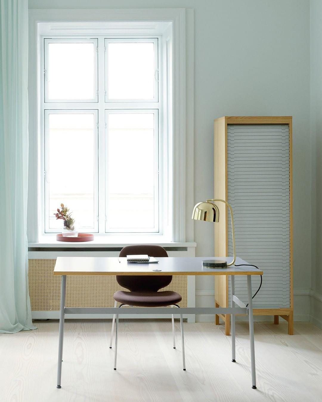 Elara Minimalist Table Lamp - Letslighting